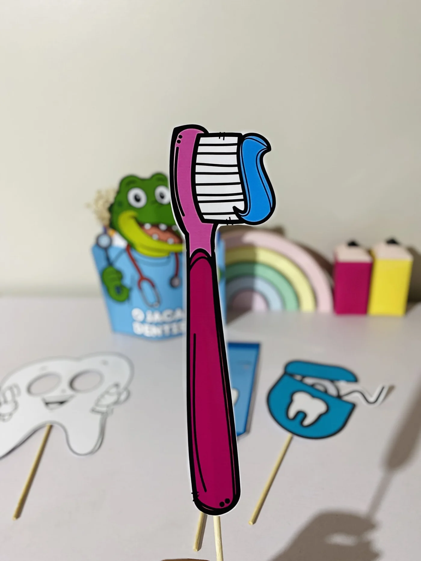 O jacaré dentista — amostra 2: 🦷🐊 O Jacaré Dentista Que tal trabalhar a importância da higiene bucal de forma lúdica e…