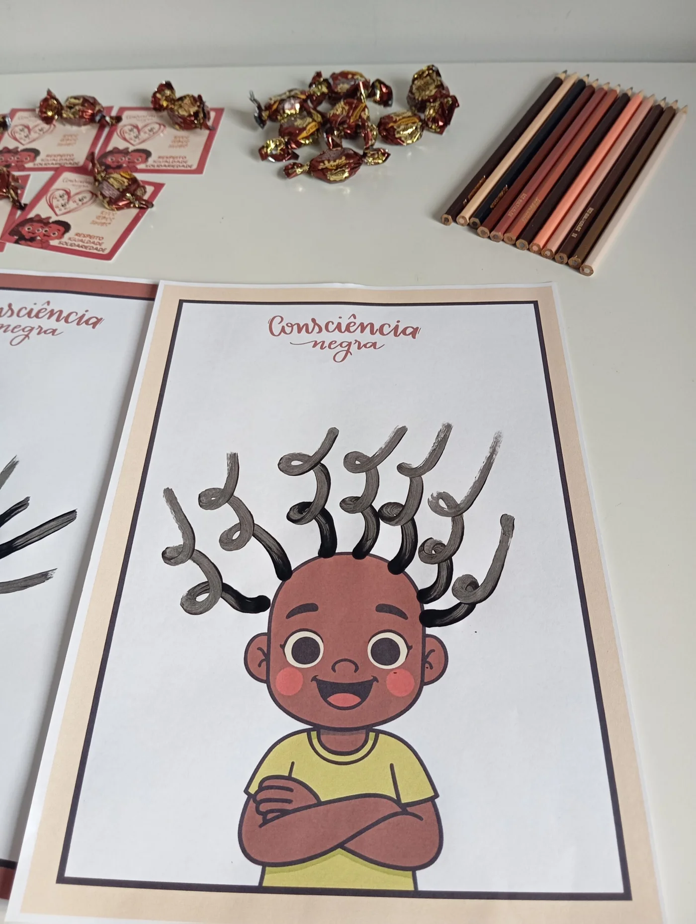 Painéis Consciência Negra + Cartãozinho + Atividade Interativa — amostra 3: Conjunto especial com 2 painéis temáticos ,…