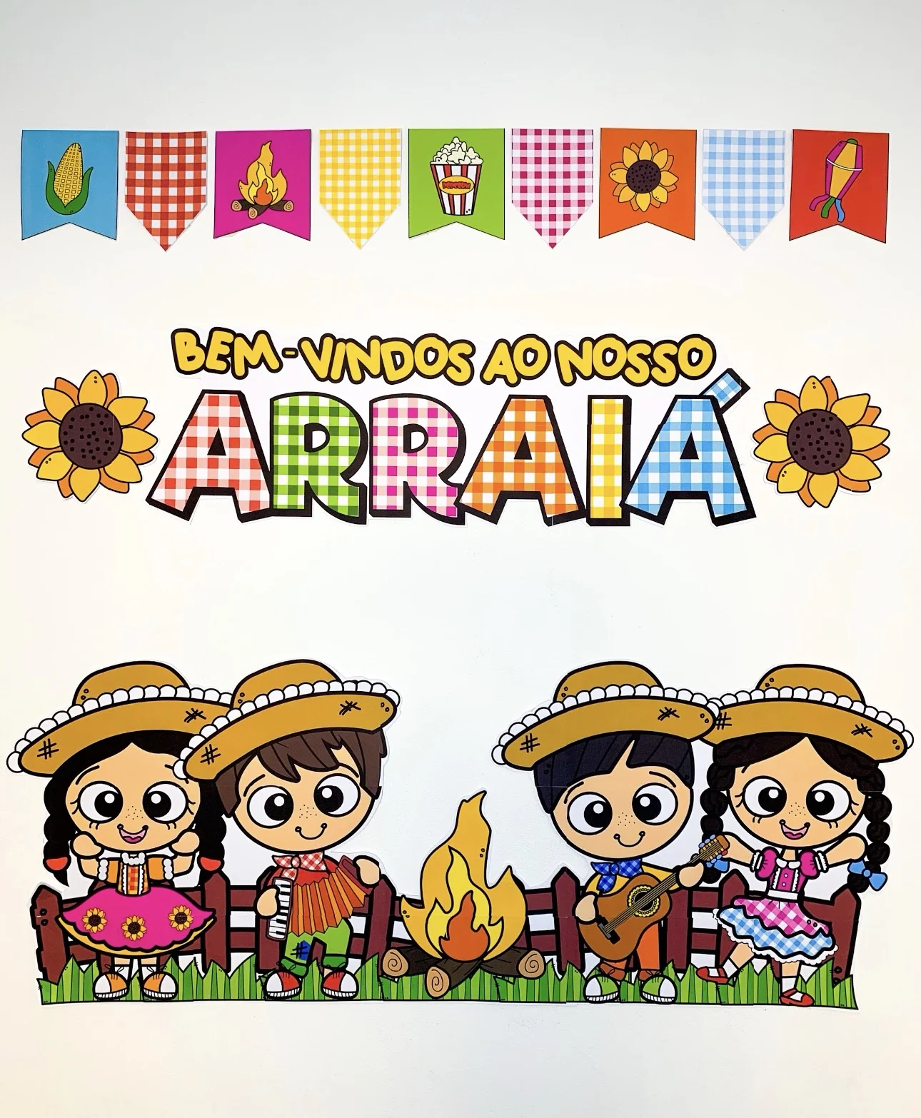 Painel arraiá — amostra 2: *Painel arraiá* O Arraiá mais lindo da sua escola começa com esse painel