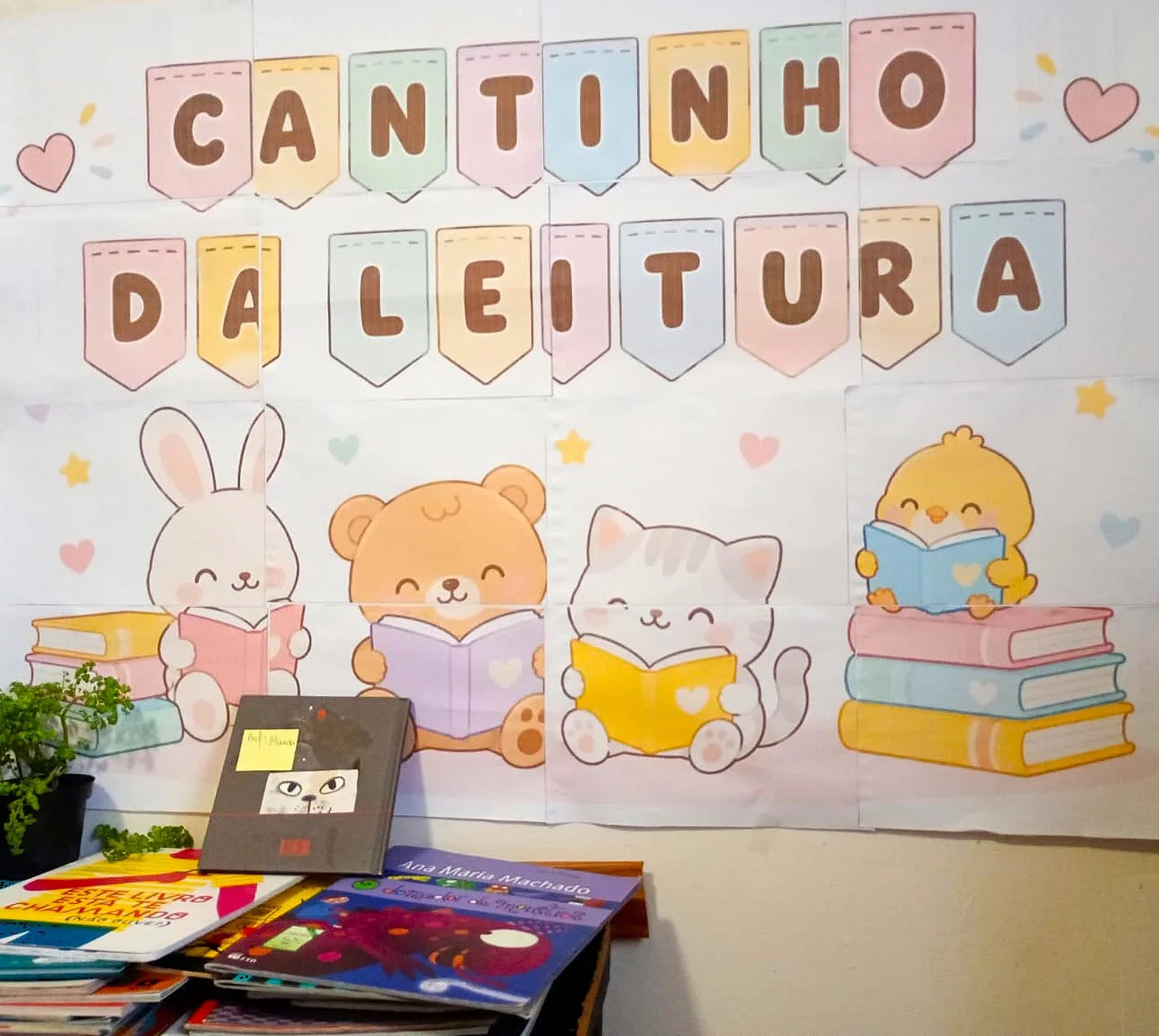 Painel cantinho da leitura educação infantil e anos iniciais — amostra 4: Painel para sala de aula, para desenvolver o…