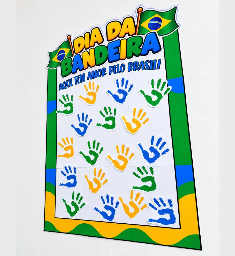 Painel Coletivo Dia da Bandeira com Carimbo de Mãos – PDF para Imprimir | Educação Infantil — amostra 4: UM PAINEL COLETIVO…
