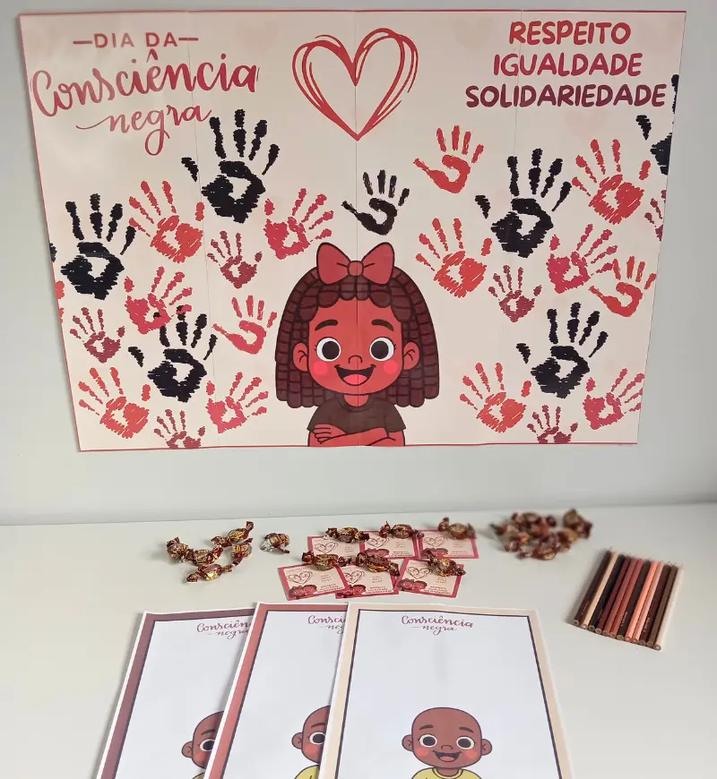 Painel Consciência Negra com Cartão e Atividade em PDF — amostra 1: Painel Consciência Negra para a Educação Infantil