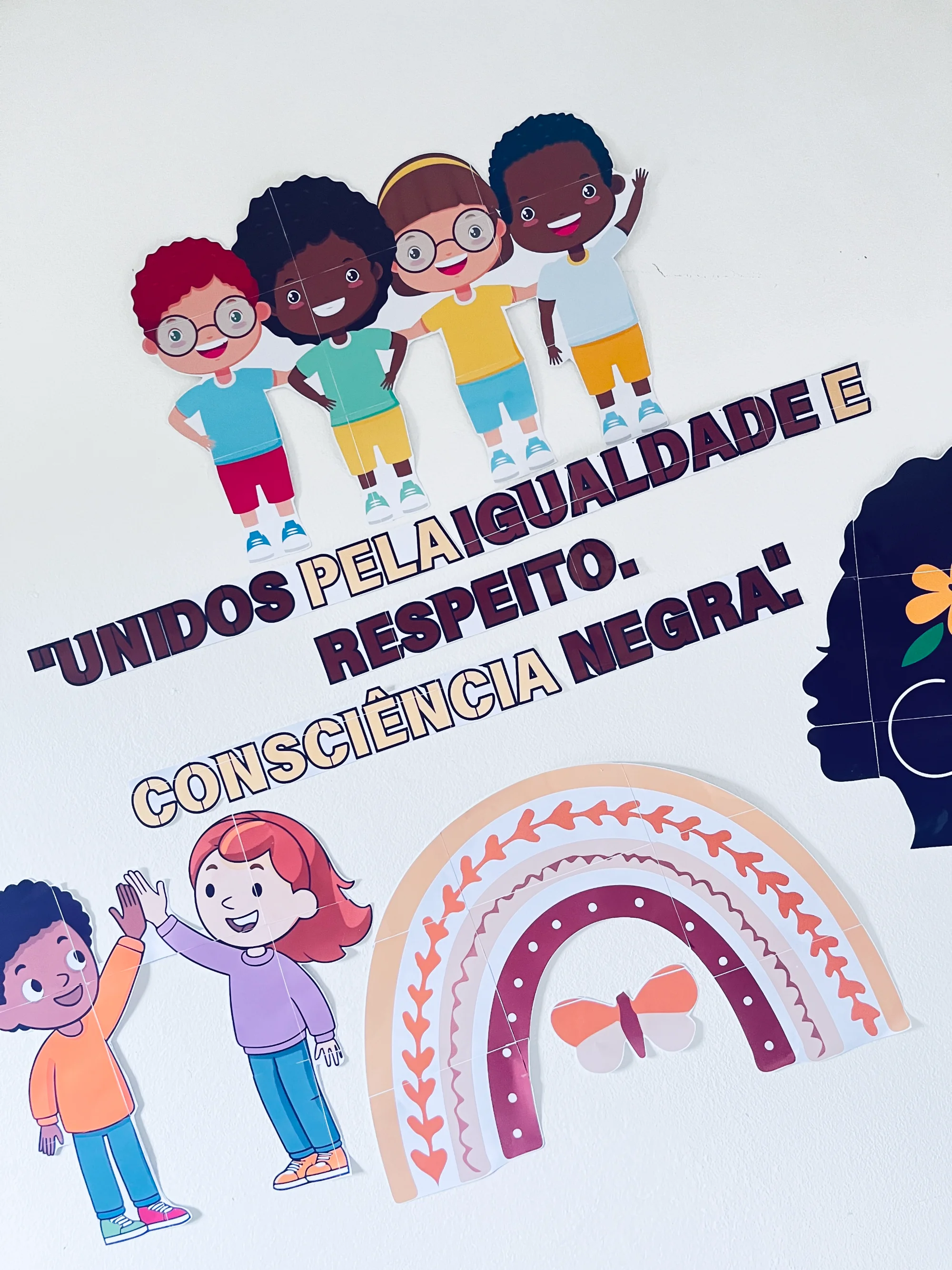 Painel Consciência Negra – Unidos pela Igualdade e Respeito — amostra 3: Painel temático da Consciência Negra com a…