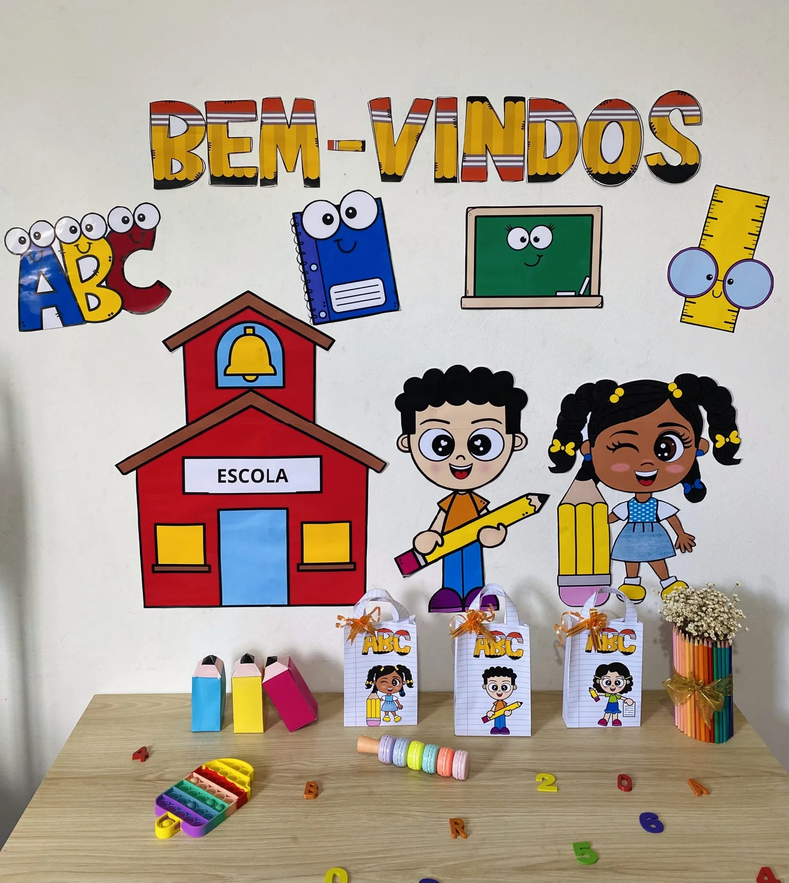 Painel de acolhida para imprimir na Educação Infantil — amostra 1: Como usar o painel na chegada da turma