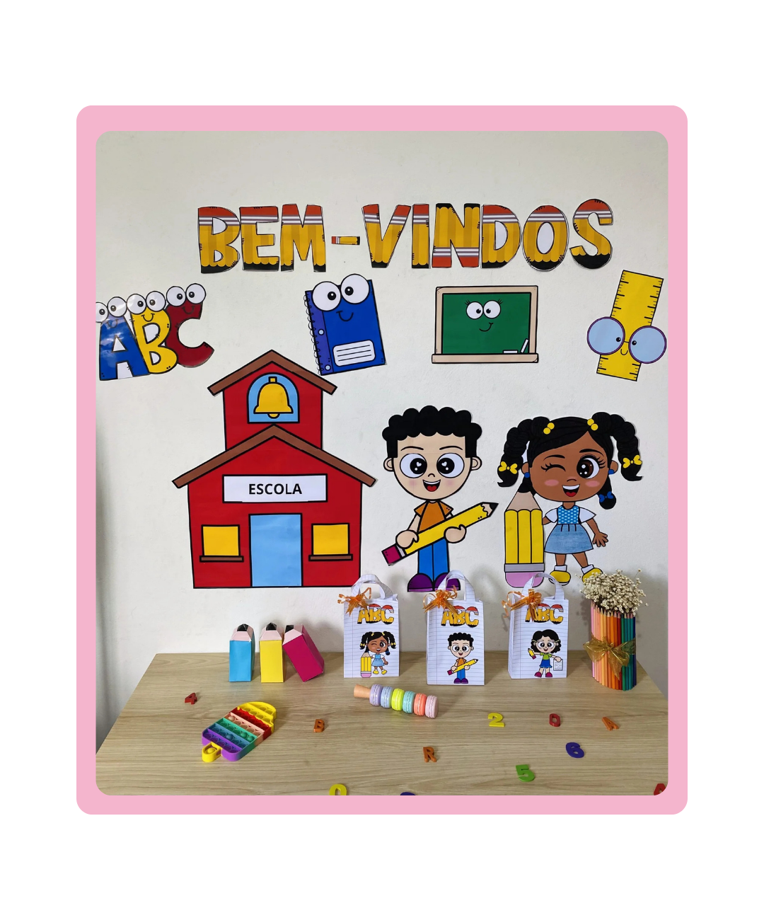 Painel de acolhida para imprimir na Educação Infantil — Datas comemorativas para Educação Infantil: Prepare a sala para…