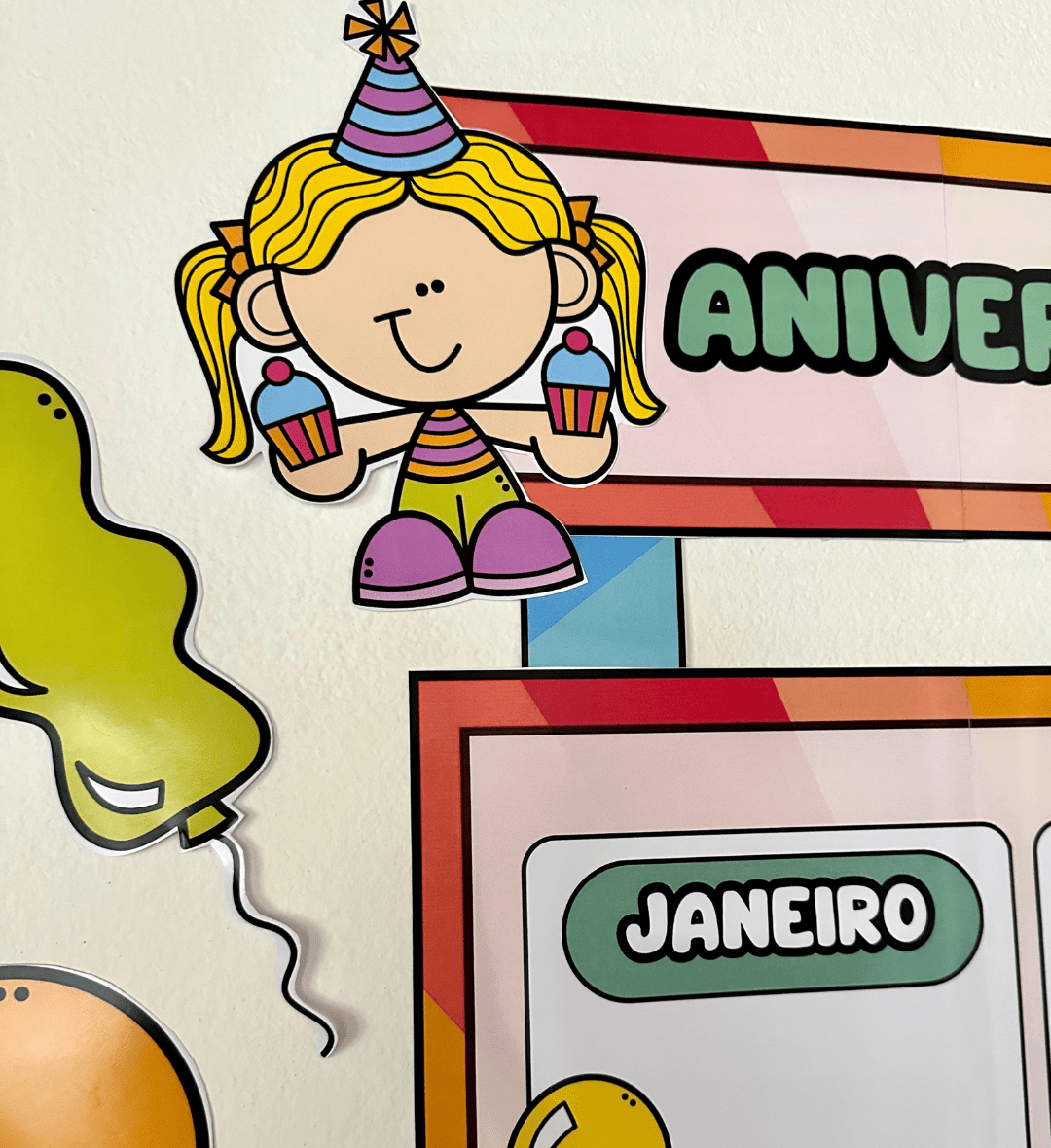 Painel de Aniversariantes em PDF para Decorar a Sala de Aula — amostra 4: Para quem é indicado