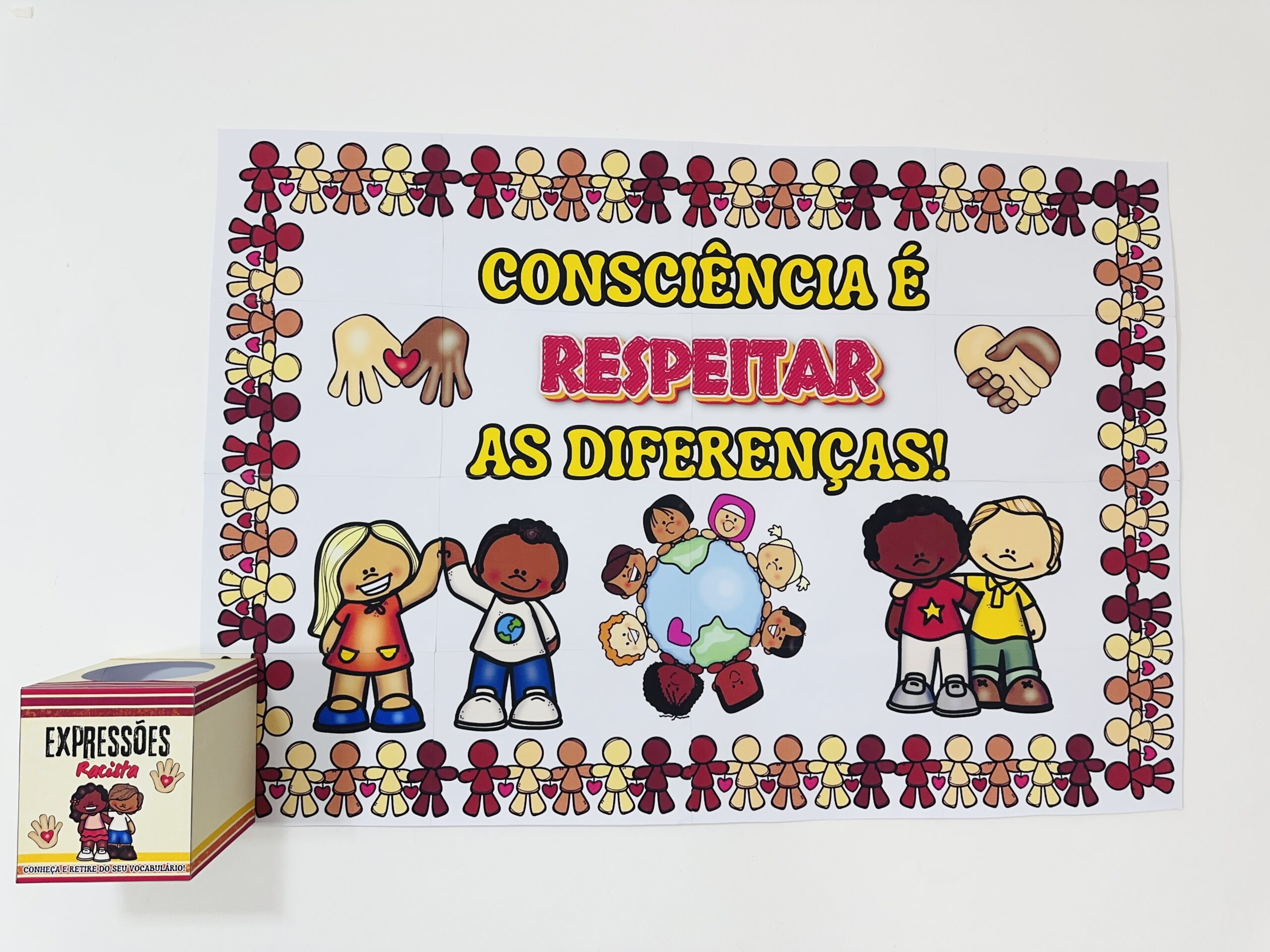 Painel de Consciência Negra para imprimir — amostra 7: Leve o debate sobre racismo para a sala com um PDF que reúne painel…