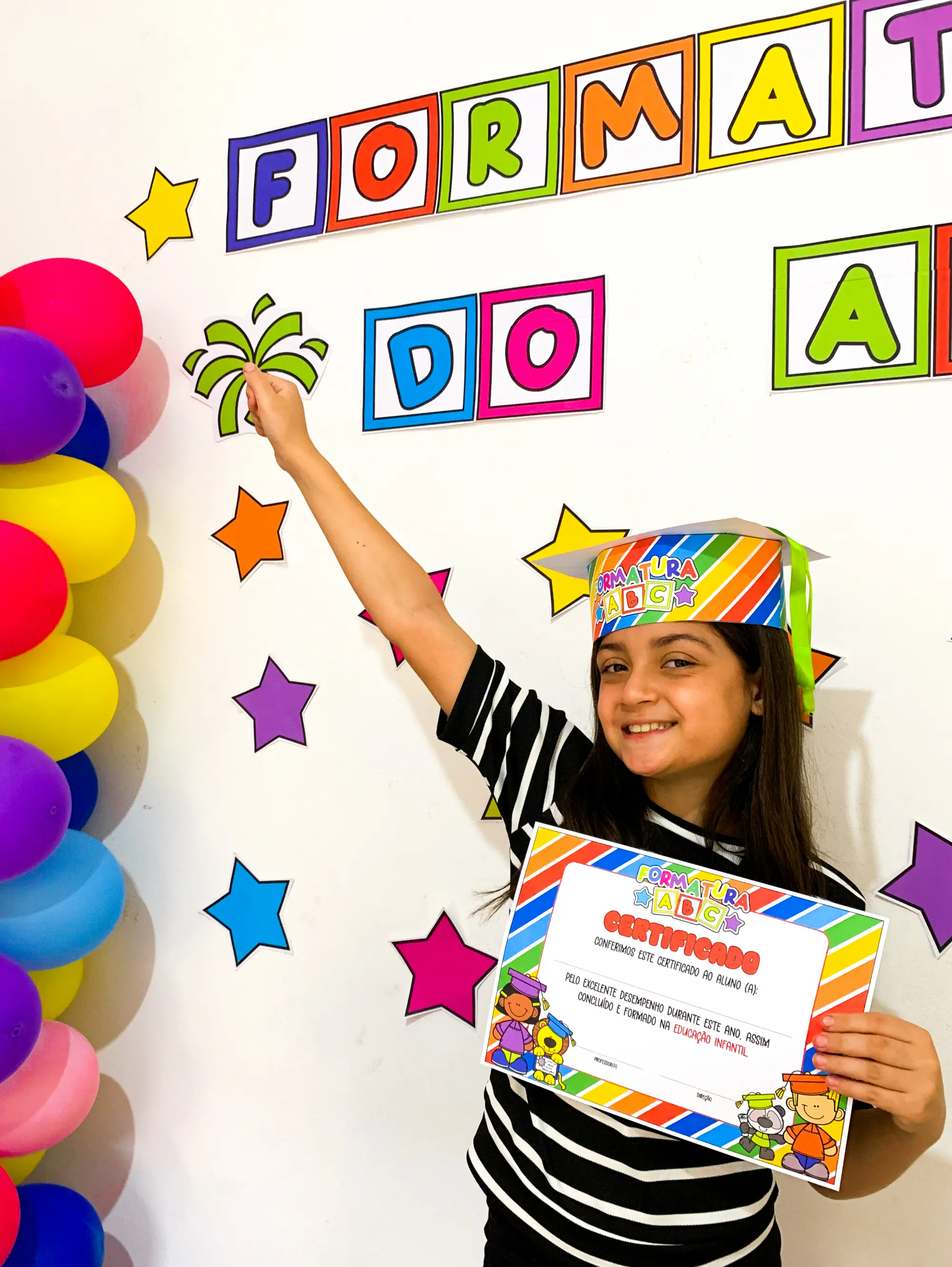 Painel de Formatura ABC para Educação Infantil e Anos Iniciais — amostra 1: Nosso painel super colorido é o cenário… Painel de Formatura ABC para Educação Infantil e Anos Iniciais — amostra 1: Nosso painel super colorido é o cenário…