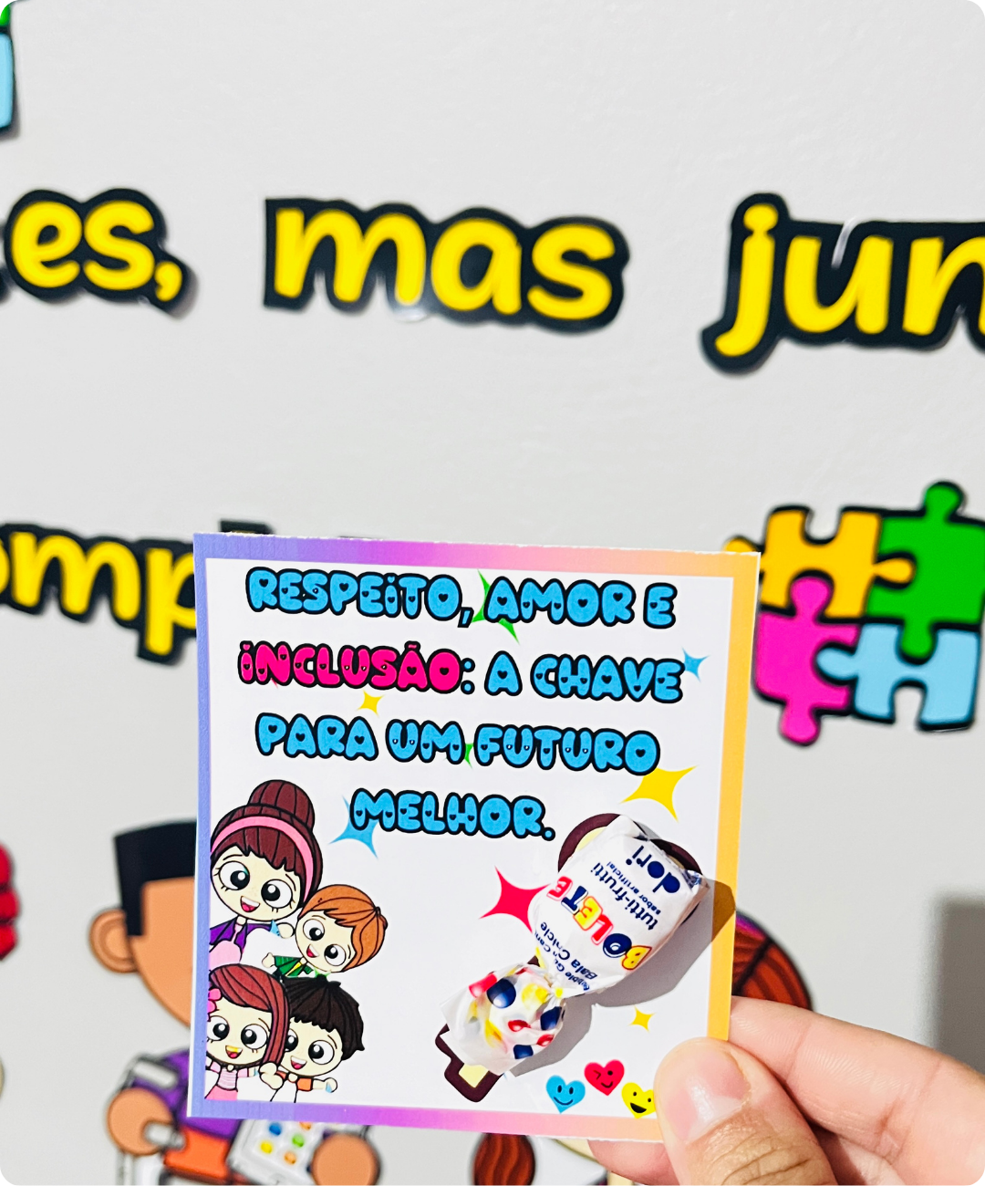 Painel de inclusão para imprimir — amostra 7: Prepare a sala para conversar sobre inclusão com um PDF pronto para imprimir