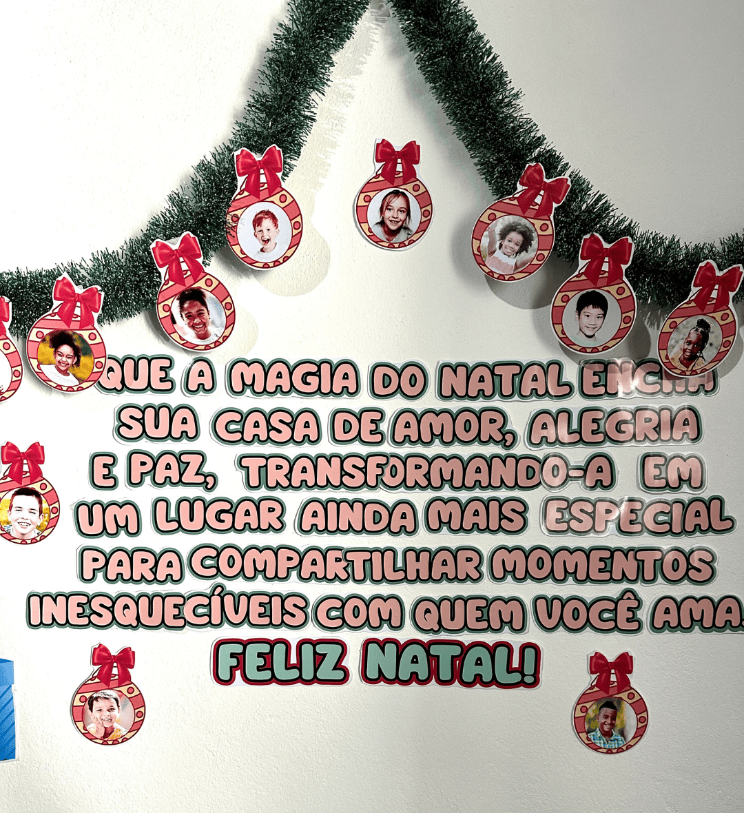 Painel de Natal em Árvore com Elemento Personalizável em PDF — amostra 2: O que vem no material