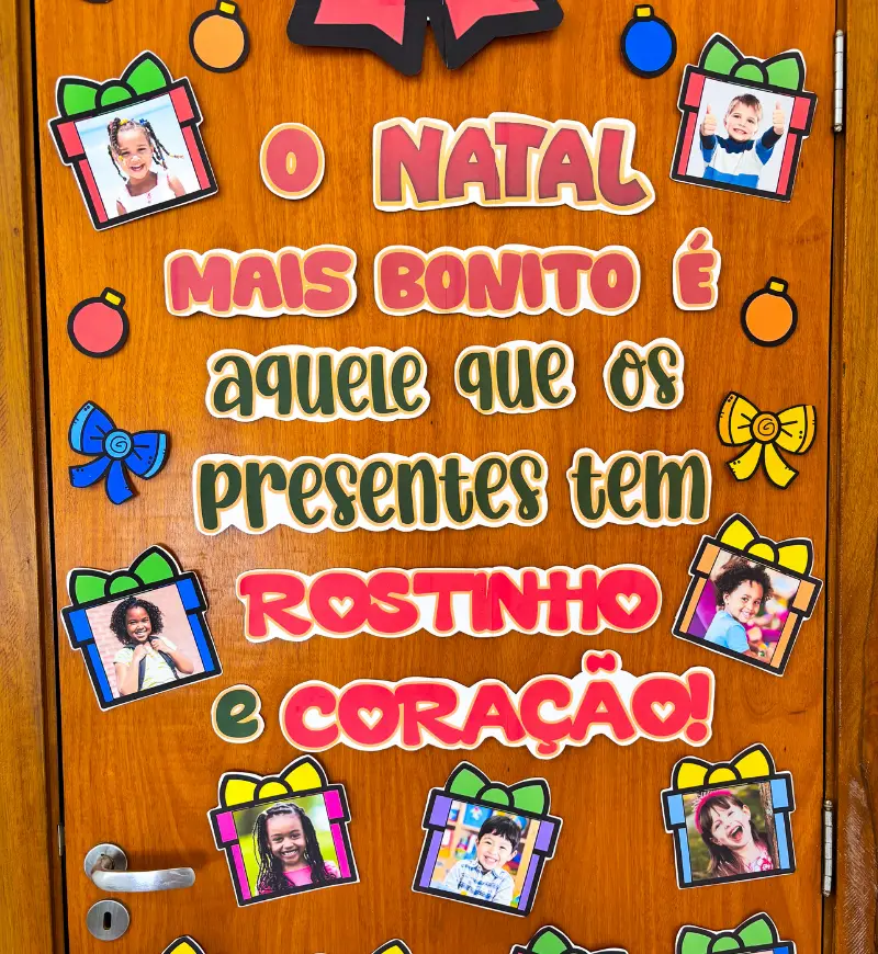 Painel de porta de Natal: Presentes de Natal com fotos — amostra 2: O que acompanha o material