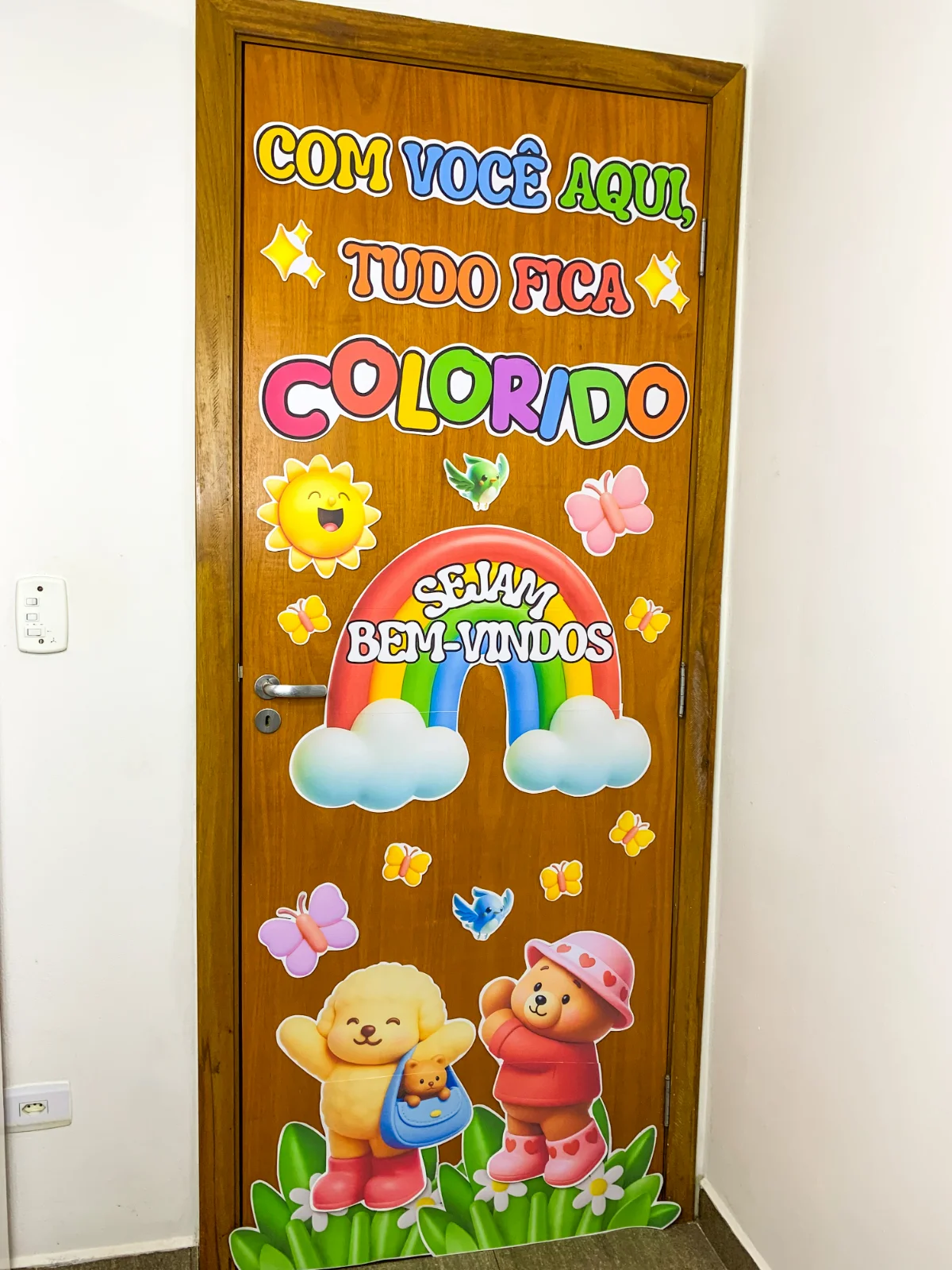Painel de Porta - Educação Infantil – PDF para Imprimir — amostra 4: Acolher também é ensinar
