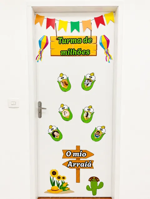 Painel de porta festa junina turma de milhões — capa do material