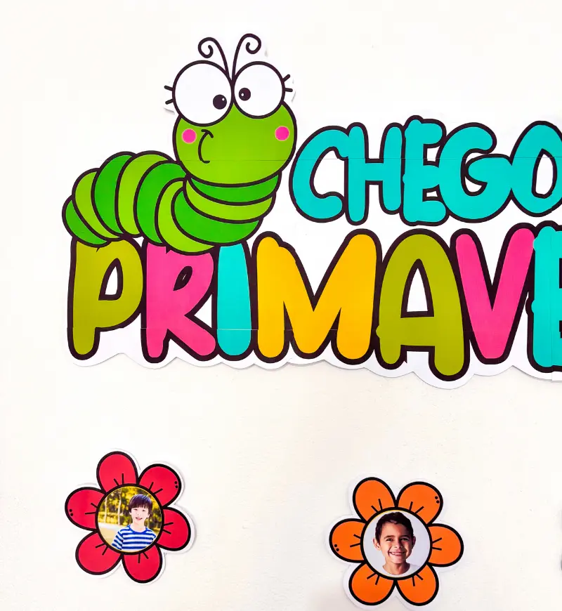 Painel de Primavera com Fotos dos Alunos em PDF para Imprimir — amostra 1: Painel de primavera com fotos da turma