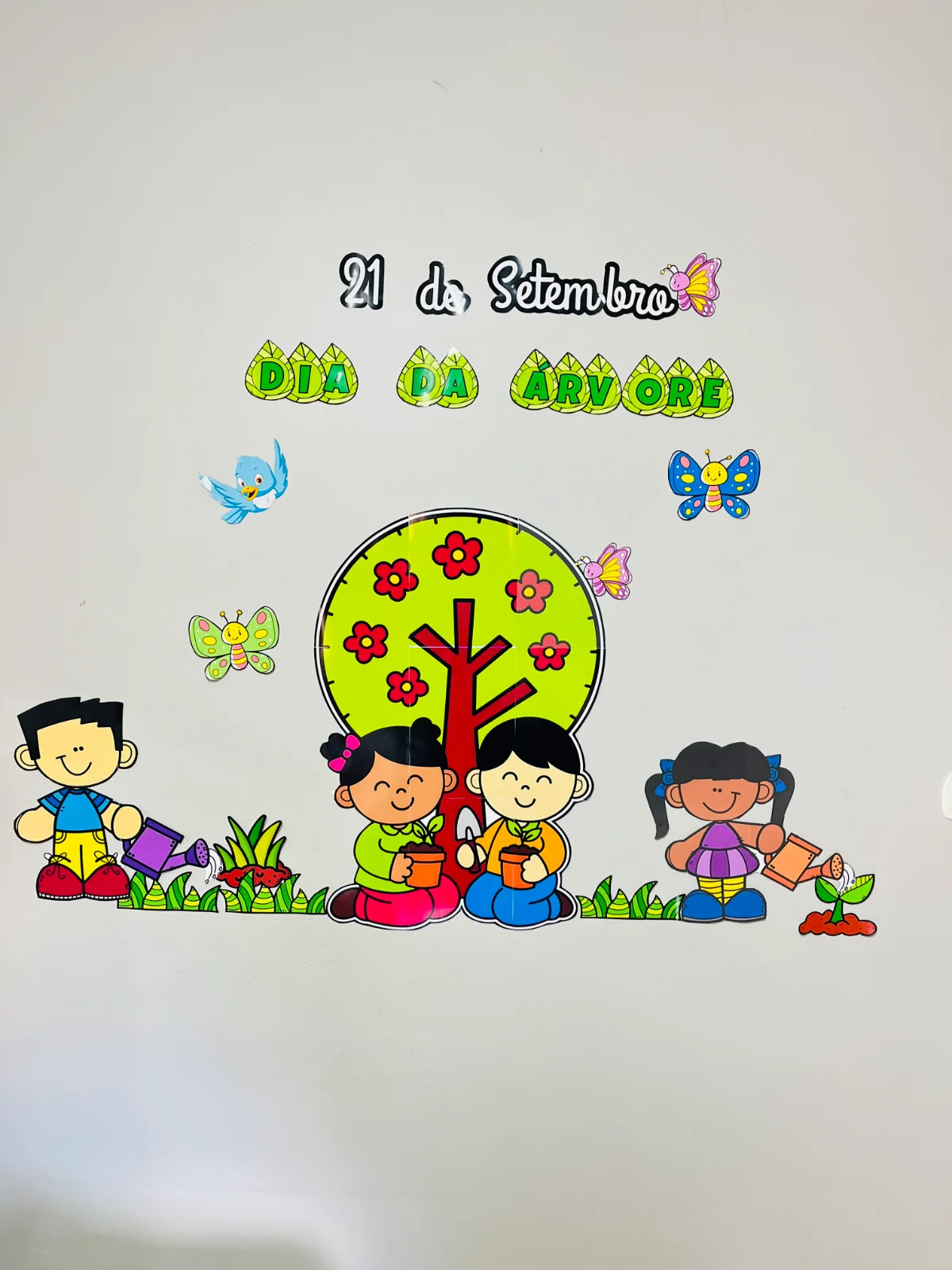 Painel Dia da Árvore – Material Pedagógico — amostra 4: Transforme sua sala de aula em um espaço cheio de vida, cores e…