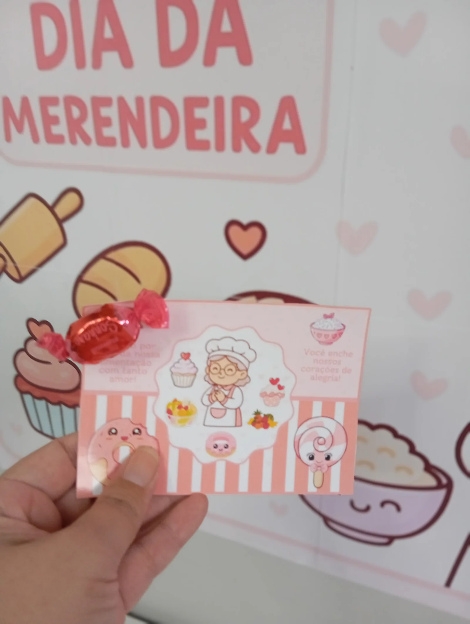🍎 Painel Dia da Merendeira + Cartãozinho + Caixinha 🍴 — amostra 1: Um kit cheio de carinho para celebrar o Dia da… 🍎 Painel Dia da Merendeira + Cartãozinho + Caixinha 🍴 — amostra 1: Um kit cheio de carinho para celebrar o Dia da…