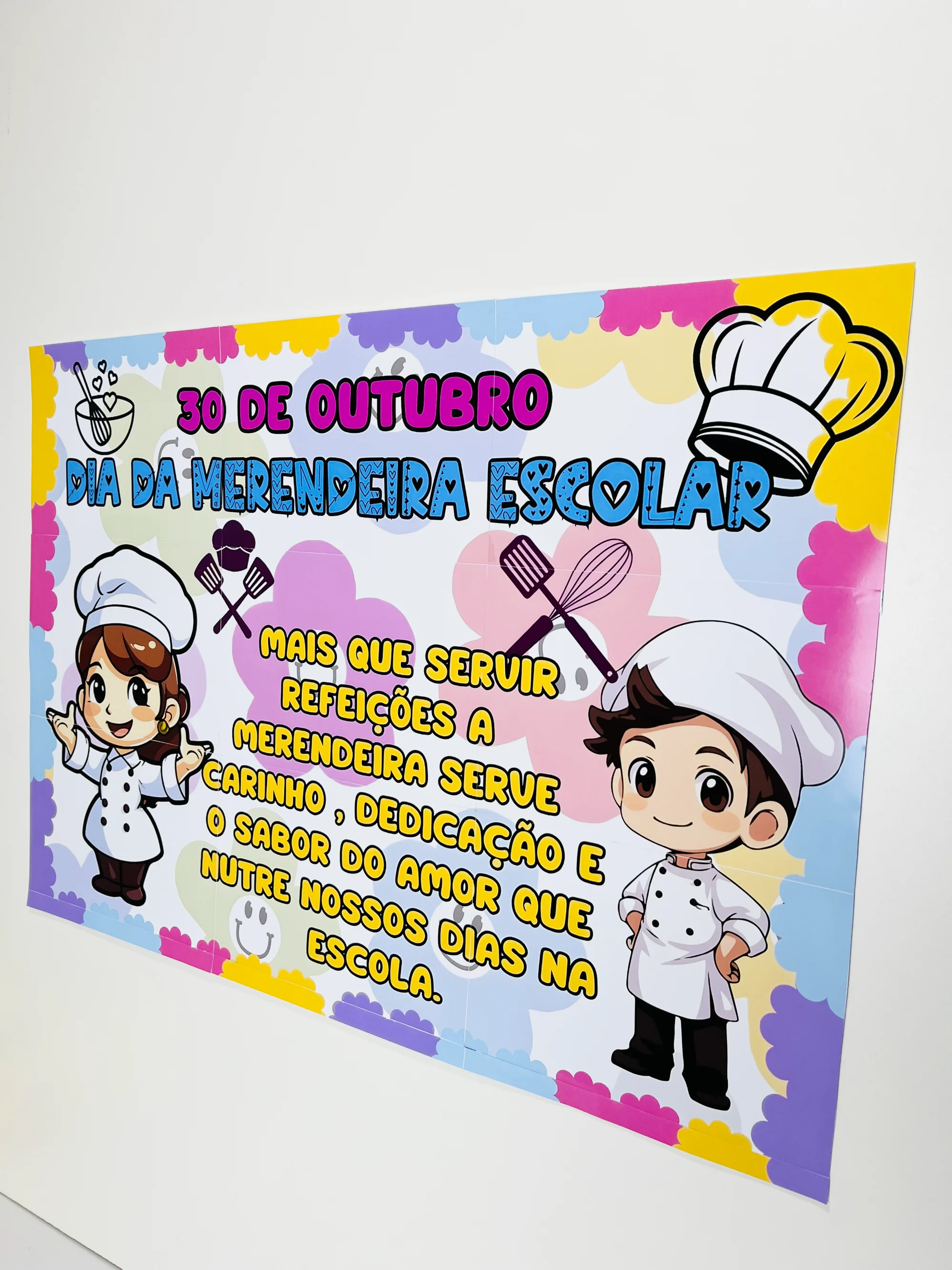 PAINEL DIA DA MERENDEIRA ESCOLAR – LÚDICA - ANOS INICIAIS E INFANTIL — amostra 2: No dia 30 de outubro, Dia da Merendeira…