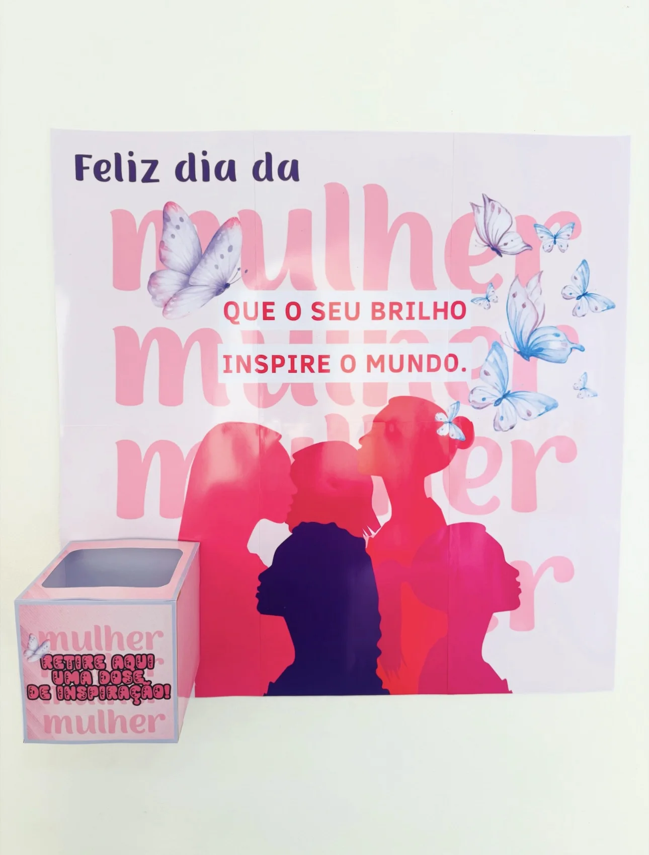 Painel Dia da Mulher - Que seu brilho inspire o mundo — amostra 3: 🌸 **Painel Dia das Mulheres – 36 frases motivacionais…