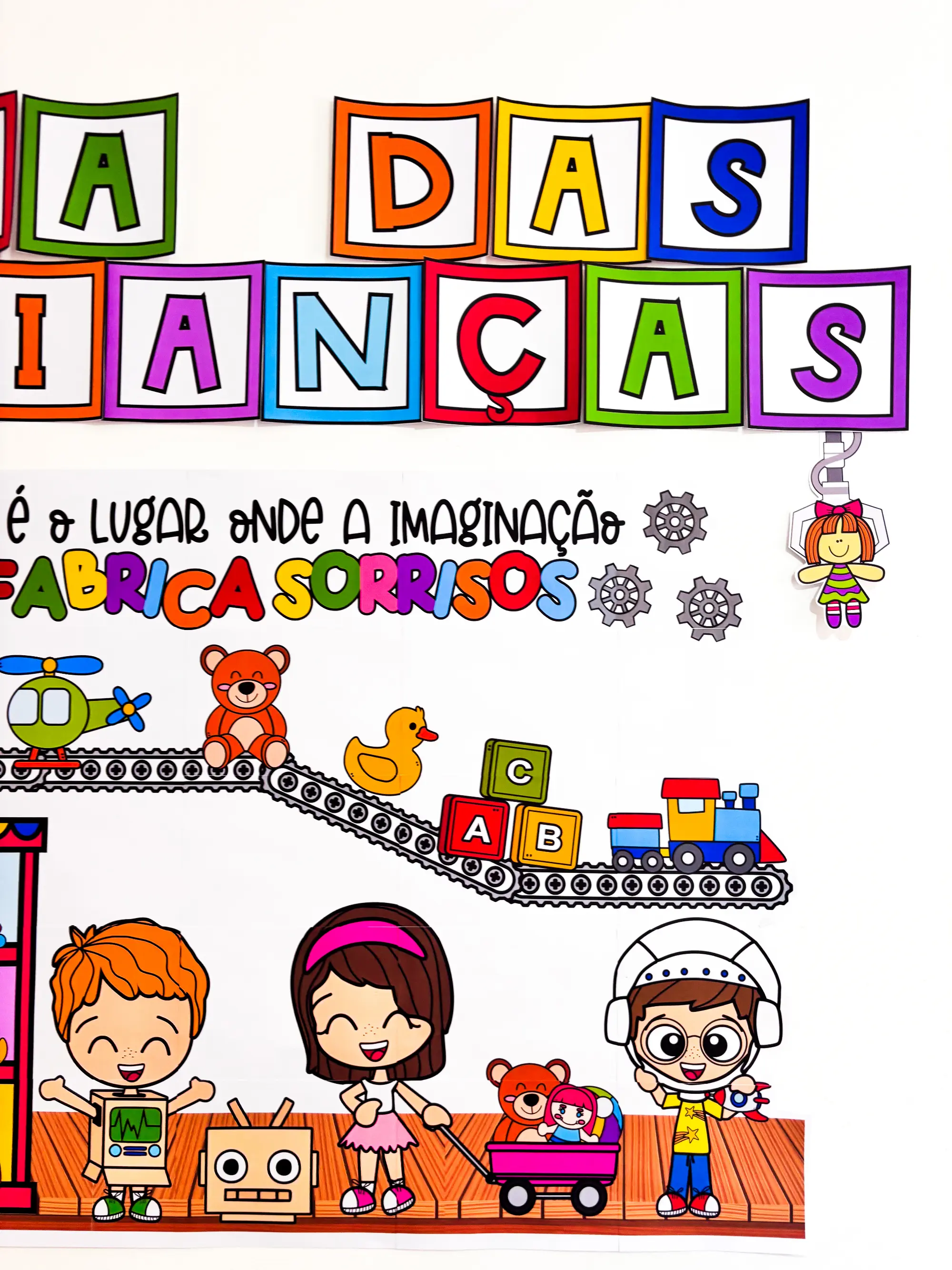 Painel Dia das Crianças: Fábrica de Sorrisos — amostra 4: Painel do Dia das Crianças em PDF tema Fábrica de Brinquedos