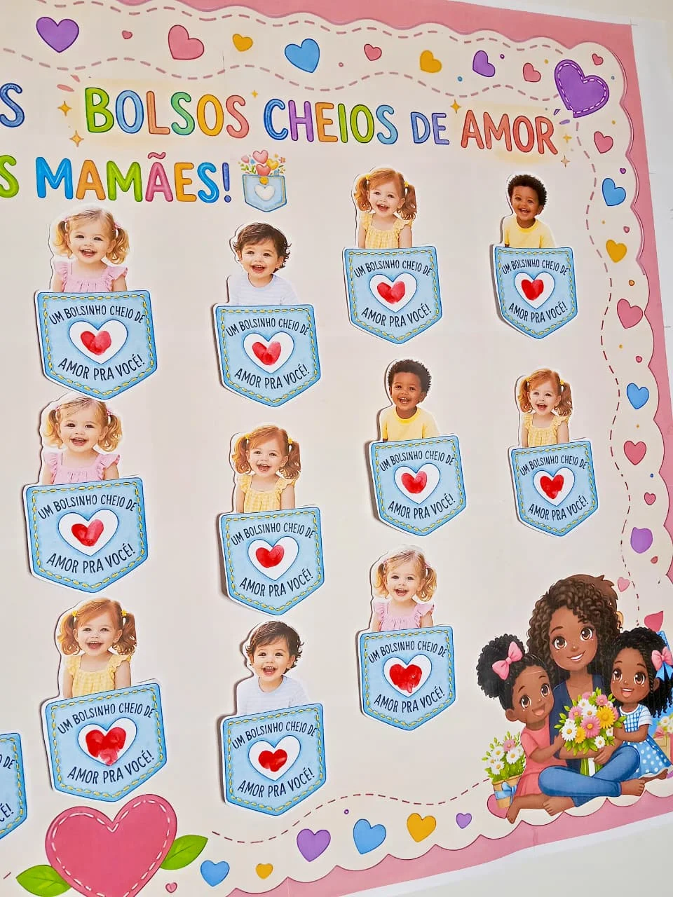 Painel Dia das Mães: NOSSA TURMA TEM OS BOLSOS CHEIOS DE AMOR! ❤️ — amostra 6: ​Preparei um recurso super especial e cheio…