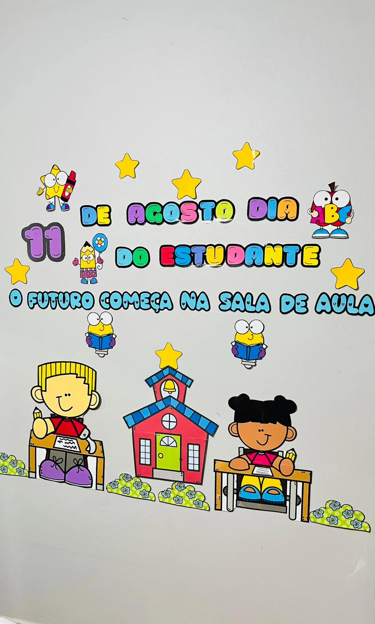 Painel Dia do Estudante – PDF para Imprimir — amostra 5: Painel criativo, colorido e cheio de significado desenvolvido para… Painel Dia do Estudante – PDF para Imprimir — amostra 5: Painel criativo, colorido e cheio de significado desenvolvido para…