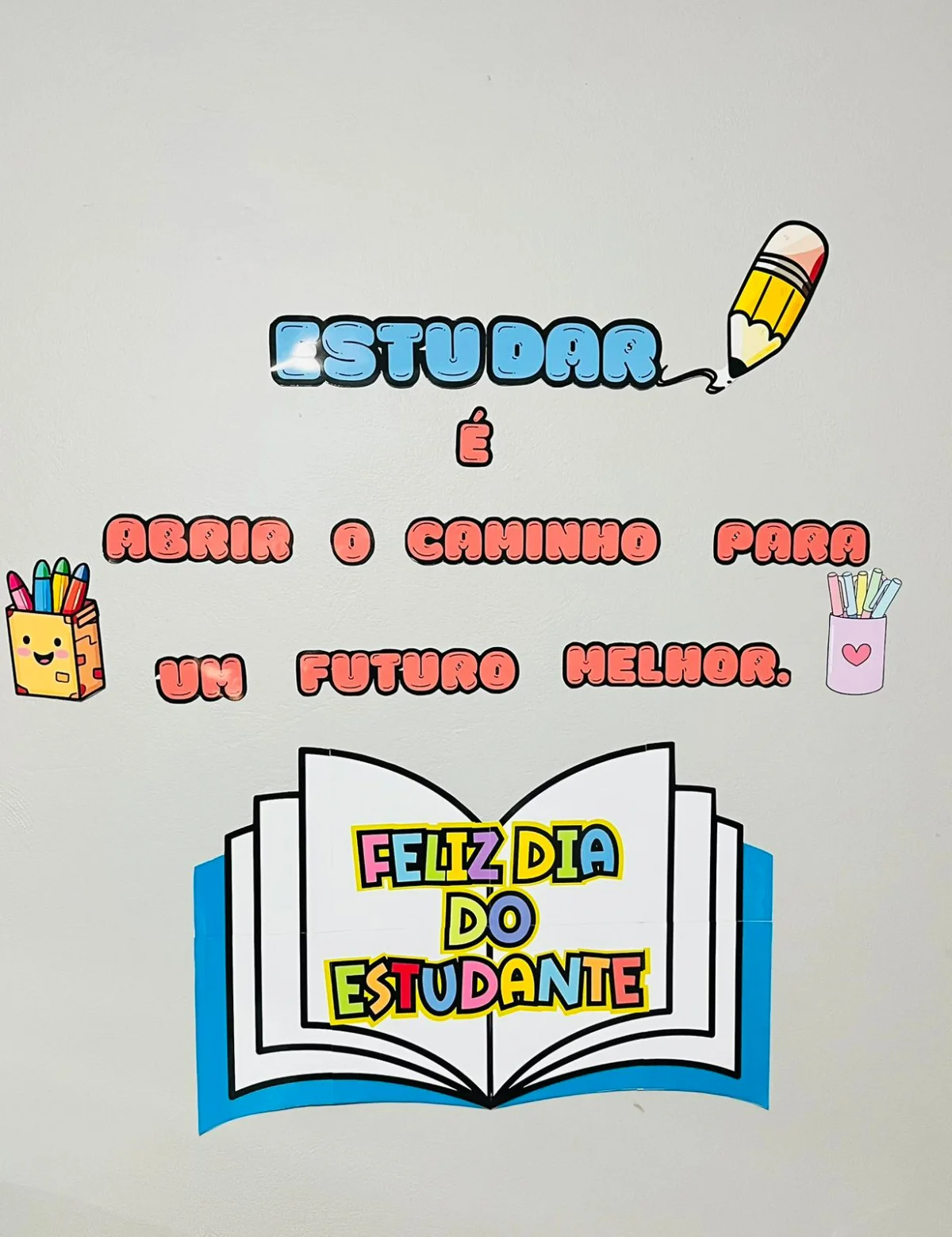 PAINEL DIA DO ESTUDANTE – PDF para Imprimir — amostra 2: Sobre o PAINEL DIA DO ESTUDANTE