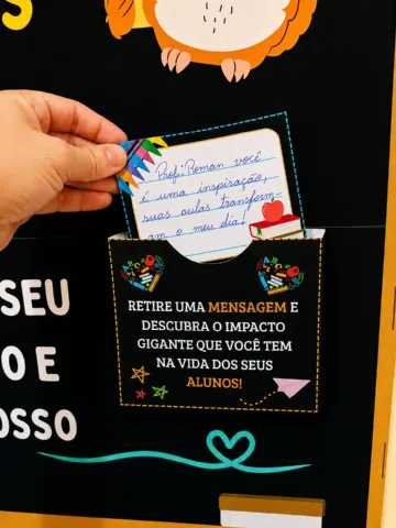 Painel Dia dos Professores – 15 de Outubro — amostra 2: Uma proposta afetiva, interativa e com mensagem de homenagem aos…