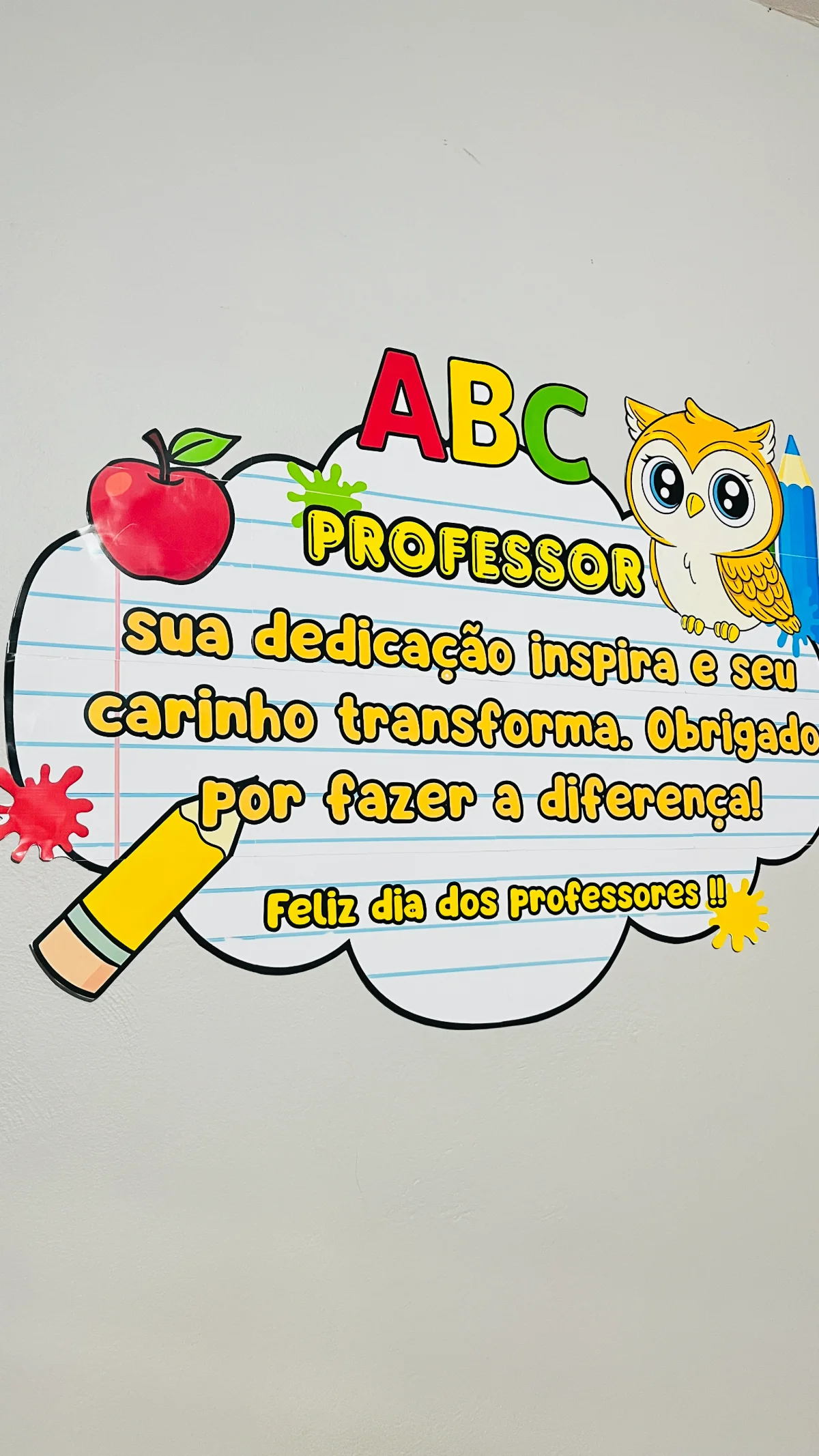 Painel Dia dos Professores ABC – PDF para Imprimir — amostra 2: 🌸Neste Dia dos Professores, celebramos aqueles que, com…