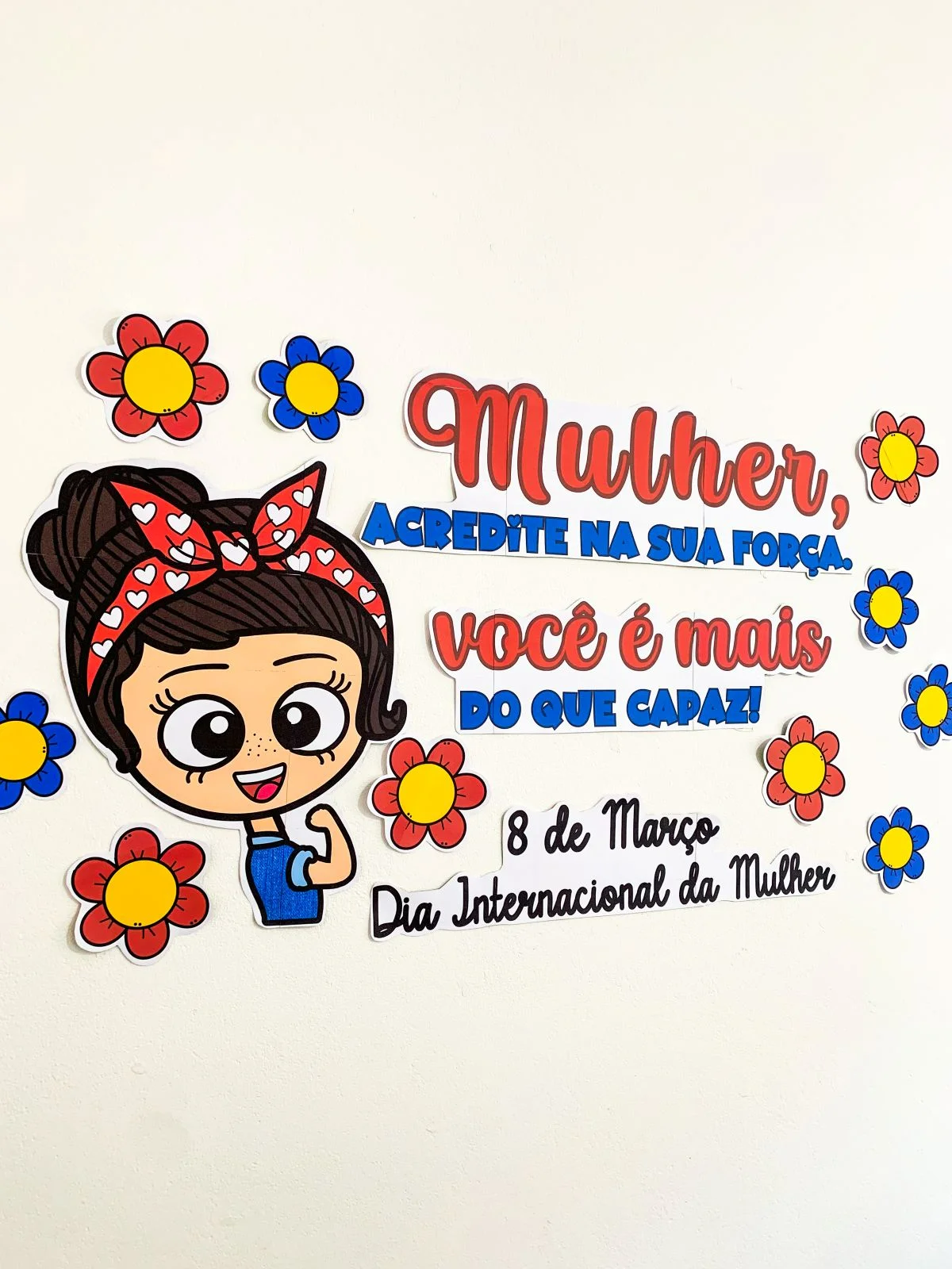 Painel – Dia Internacional da Mulher – PDF para Imprimir — amostra 4: “A verdadeira força da mulher está na coragem, na… Painel – Dia Internacional da Mulher – PDF para Imprimir — amostra 4: “A verdadeira força da mulher está na coragem, na…