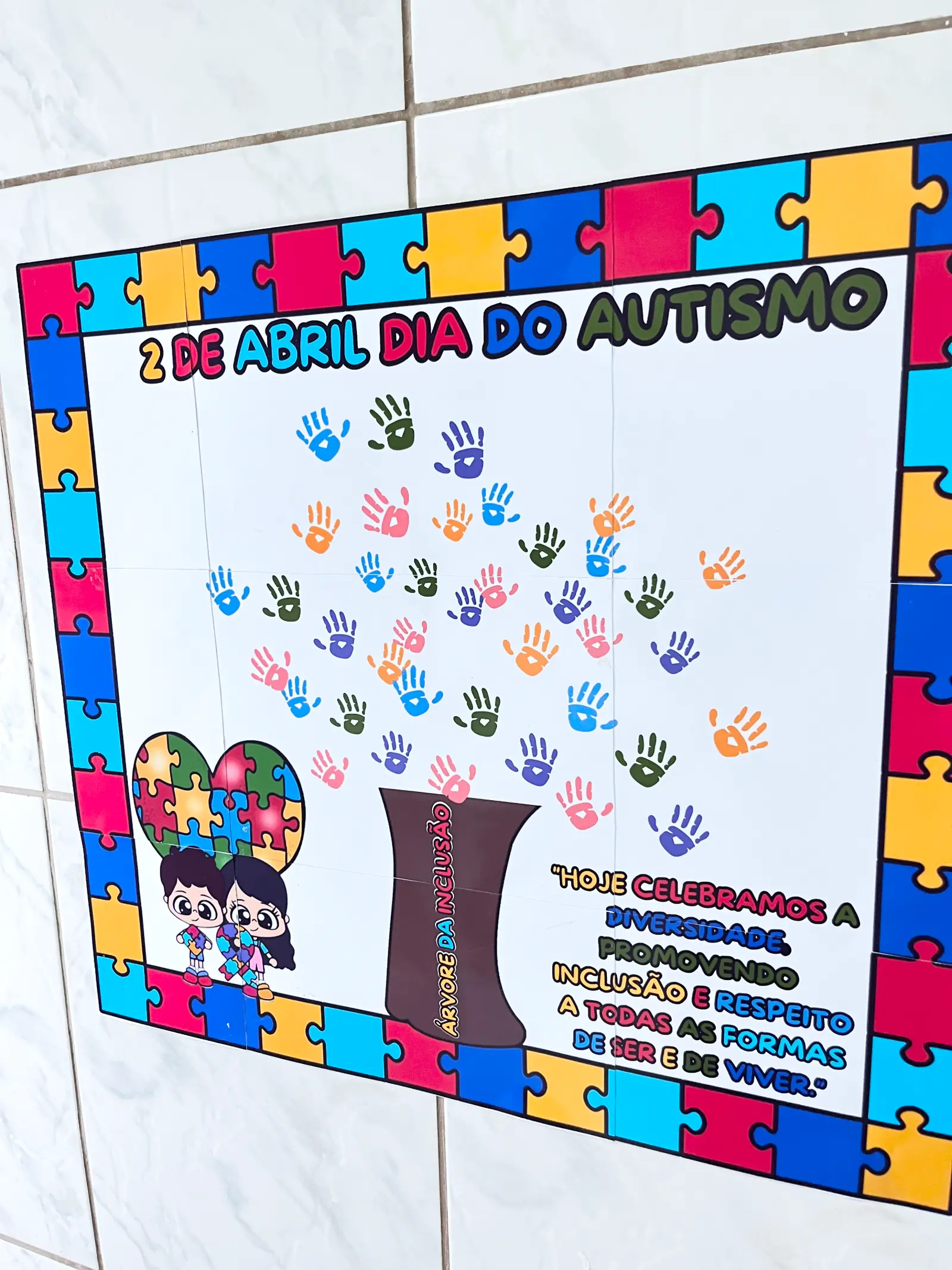 Painel do Autismo – Atividades para Imprimir — amostra 3: 🌈 O painel apresenta uma linda Árvore da Inclusão, formada por…
