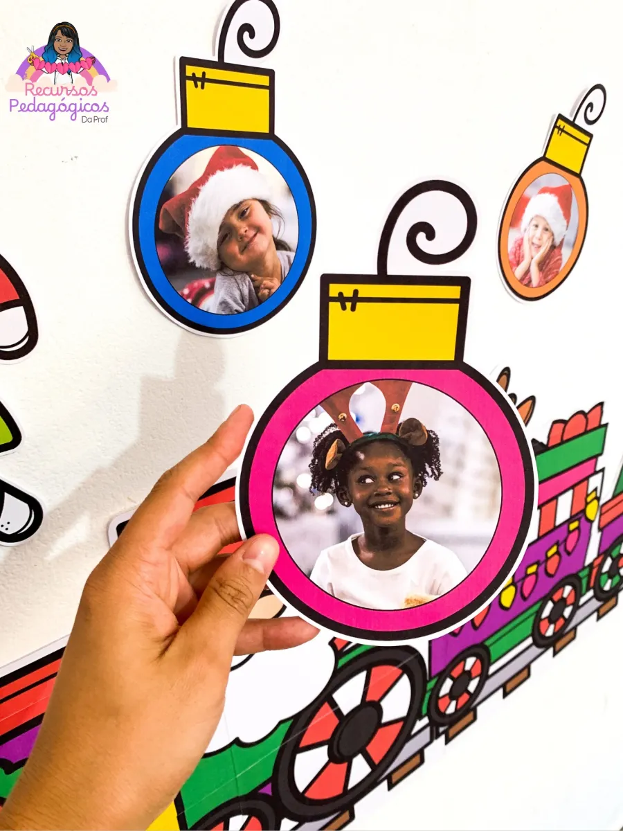 PAINEL FELIZ NATAL - COM FOTOS! — amostra 6: Deixe o Natal da sua turma ainda mais mágico e inesquecível