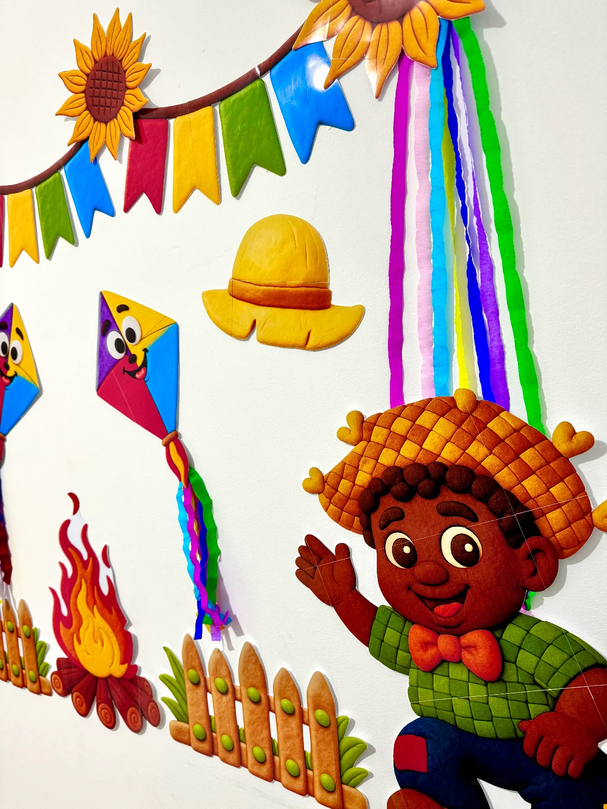 Painel Festa Junina - Decoração Escolar – PDF para Imprimir — amostra 5: Painel Festa Junina para turmas da Educação…