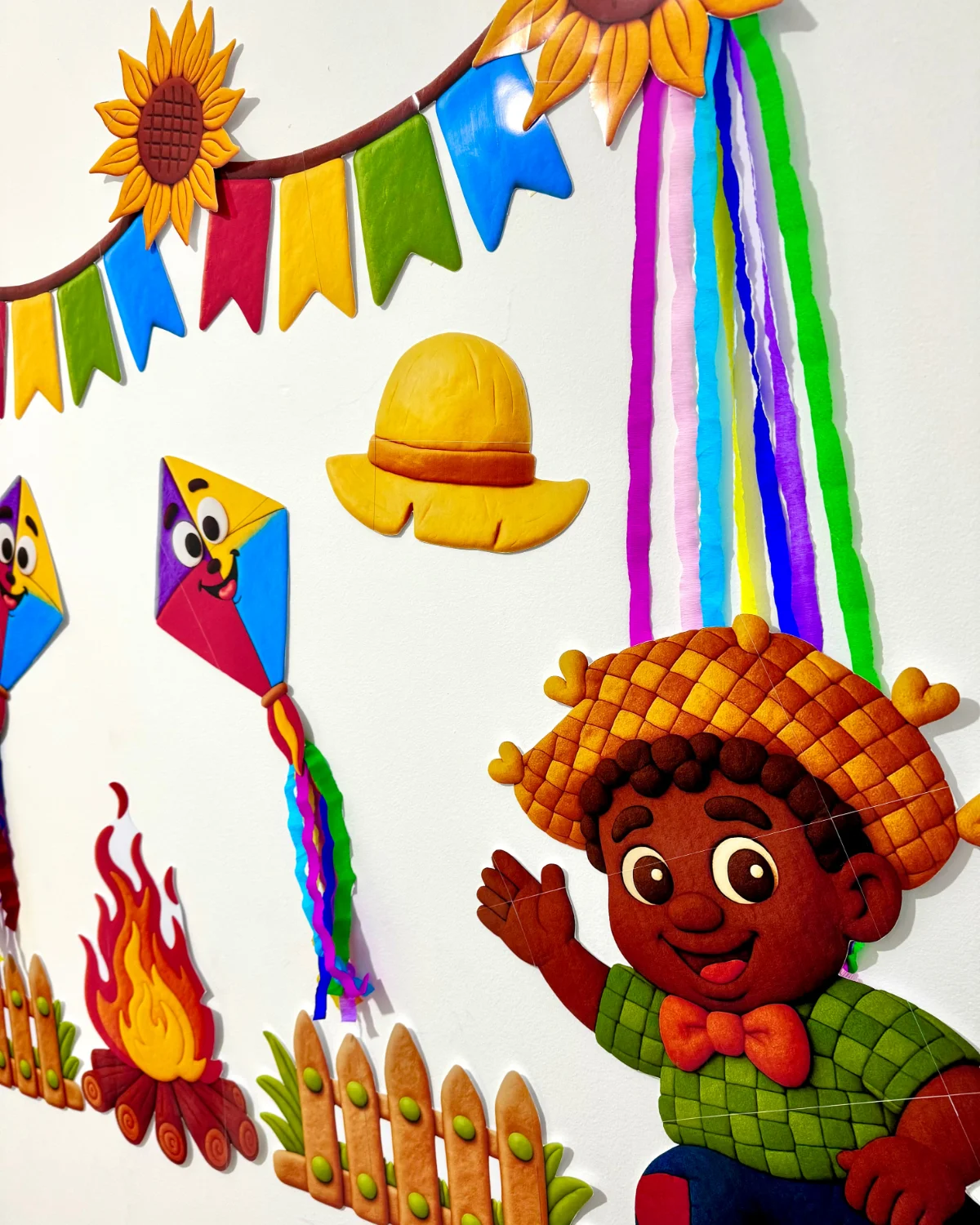 Painel Festa Junina – Material Pedagógico — amostra 1: O que vem no material