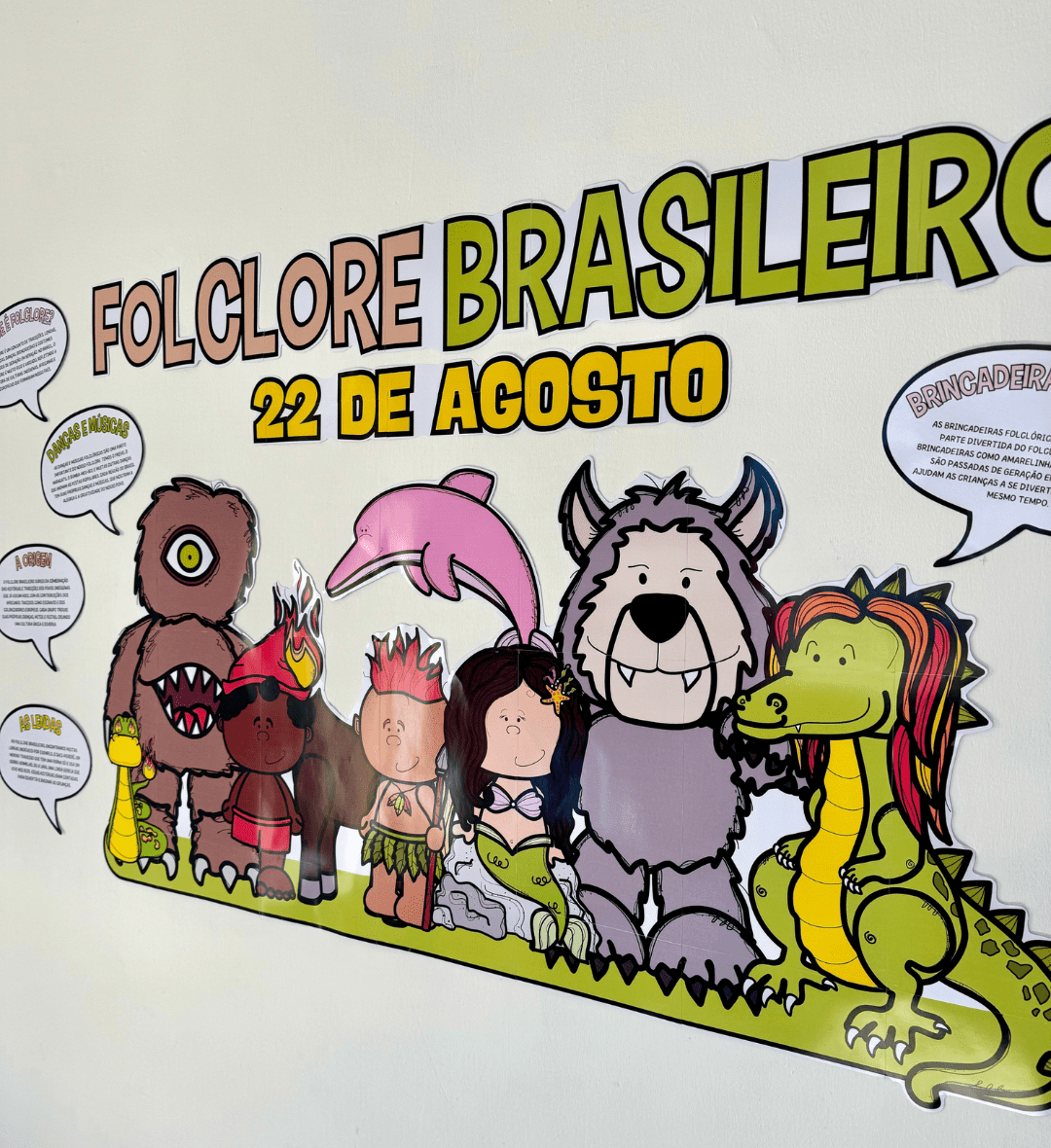 Painel Folclore Brasileiro em PDF para Imprimir e Montar — amostra 5: Apresente o folclore brasileiro com um painel…