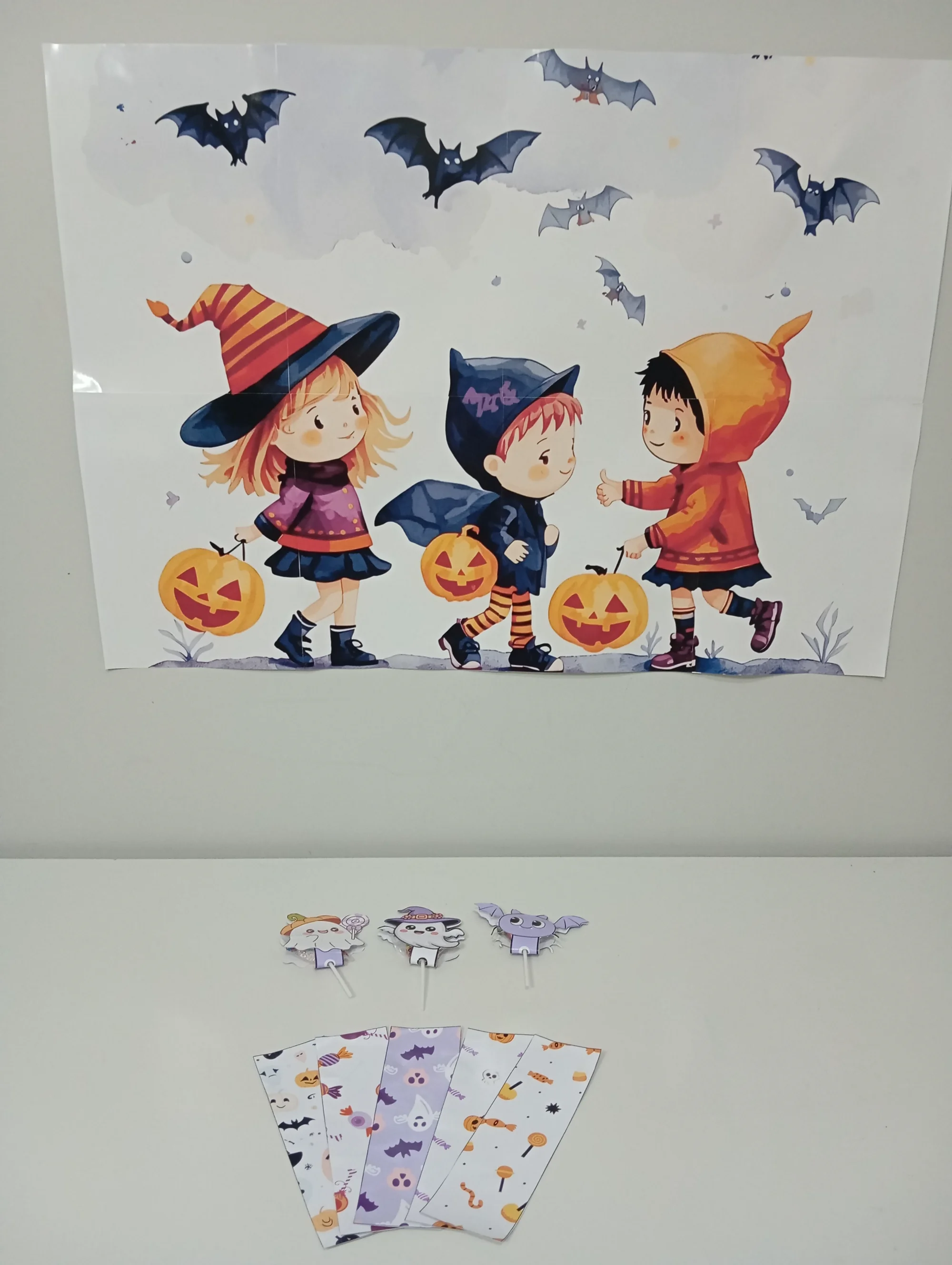 Painel Halloween Colorido: Decoração Criativa e Divertida — amostra 1: Recomendação de Impressão