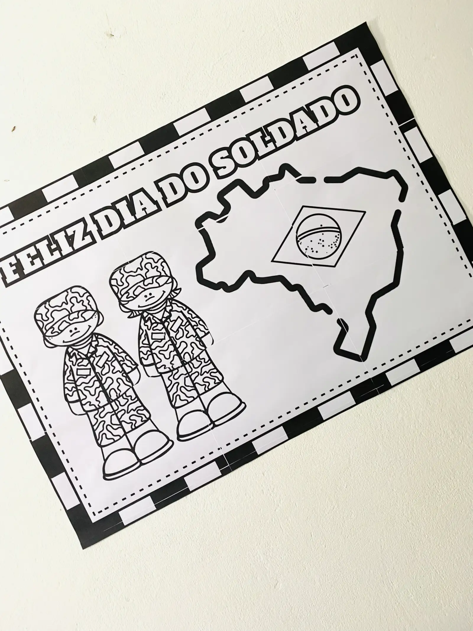 PAINEL INTERATIVO – FELIZ DIA DO SOLDADO 🇧🇷🪖 — amostra 1: Painel Interativo Feliz Dia do Soldado, com elementos para…