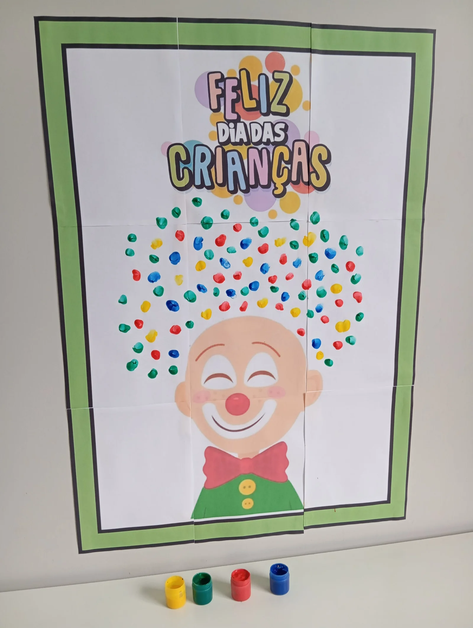 Painel Interativo Palhacinho do Dia das Crianças para Colorir — amostra 3: Transforme o Dia das Crianças em um momento de…