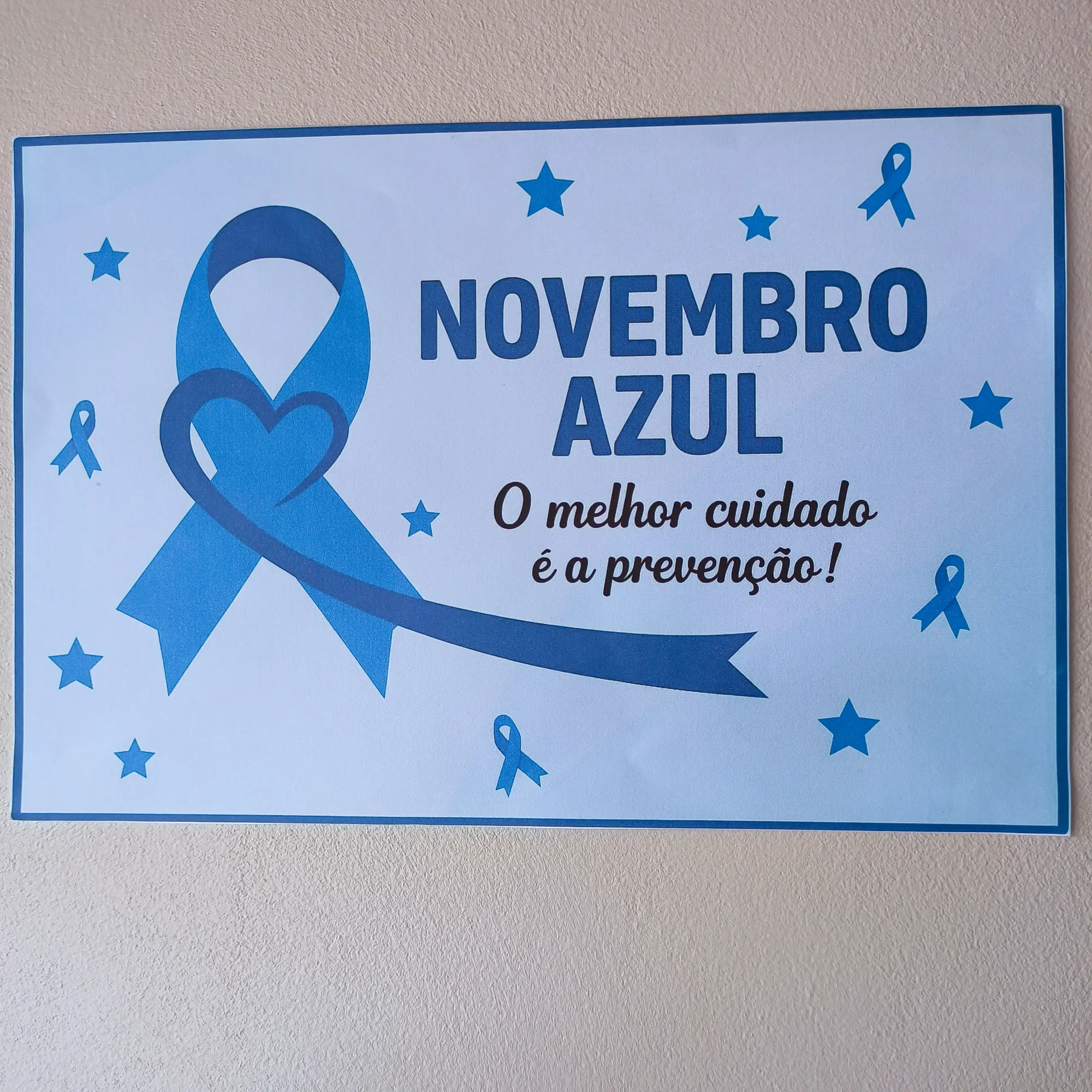 Painel Novembro Azul - Ampliado em 4, 9 ou 16 folhas A4 — amostra 1: Leve a campanha Novembro Azul para o ambiente escolar…