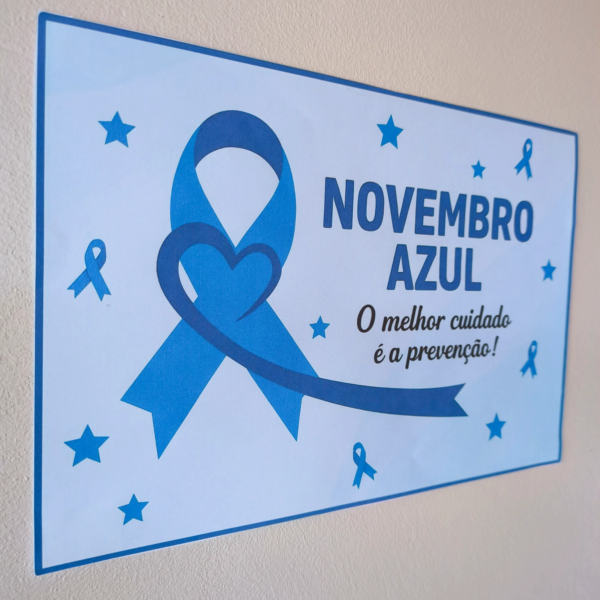 Painel Novembro Azul - Ampliado em 4, 9 ou 16 folhas A4 — amostra 4: Leve a campanha Novembro Azul para o ambiente escolar…