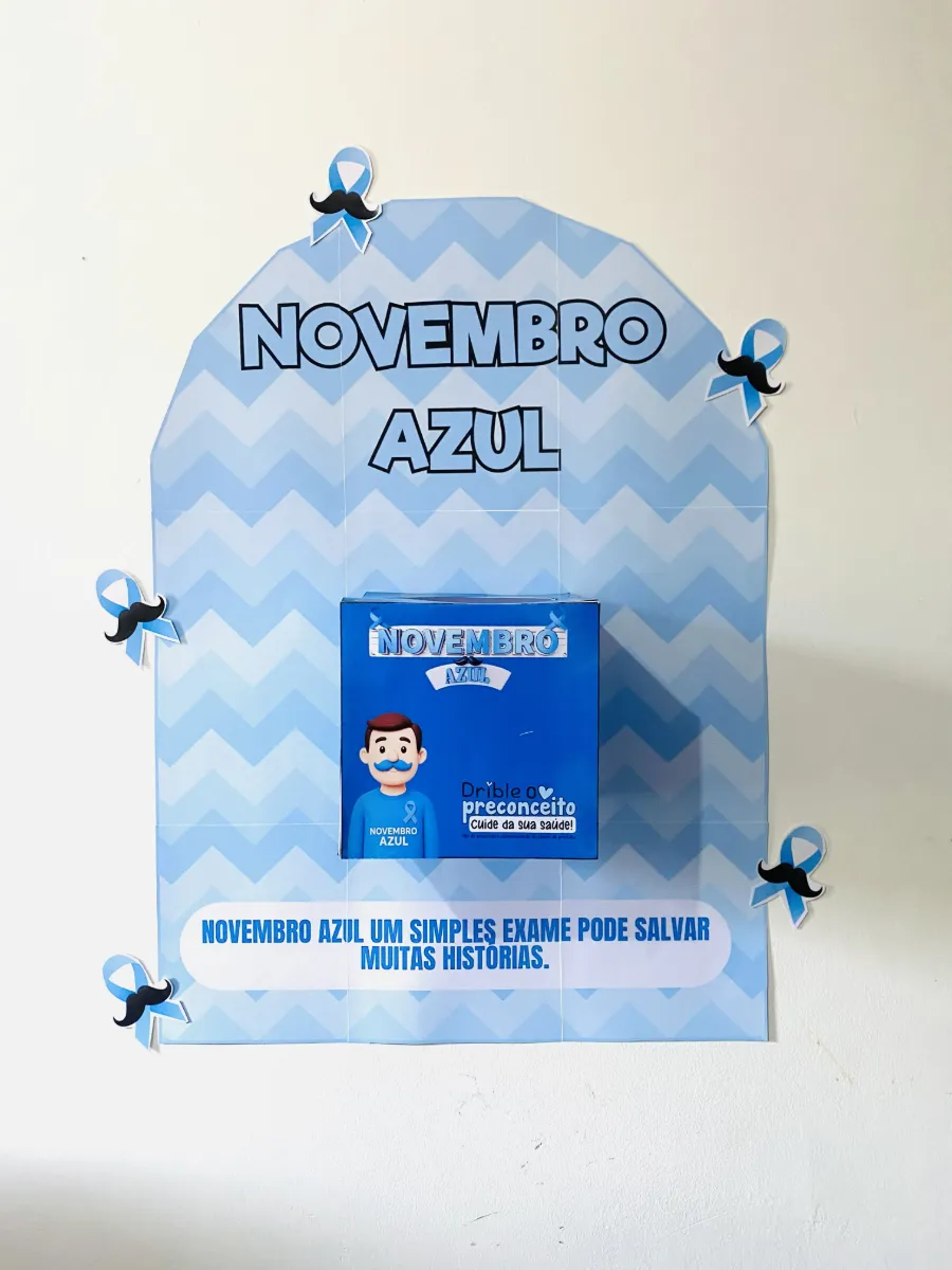 Painel Novembro Azul Educativo com Fichas para Conscientização — amostra 3: Painel Novembro Azul com caixa especial e 24…