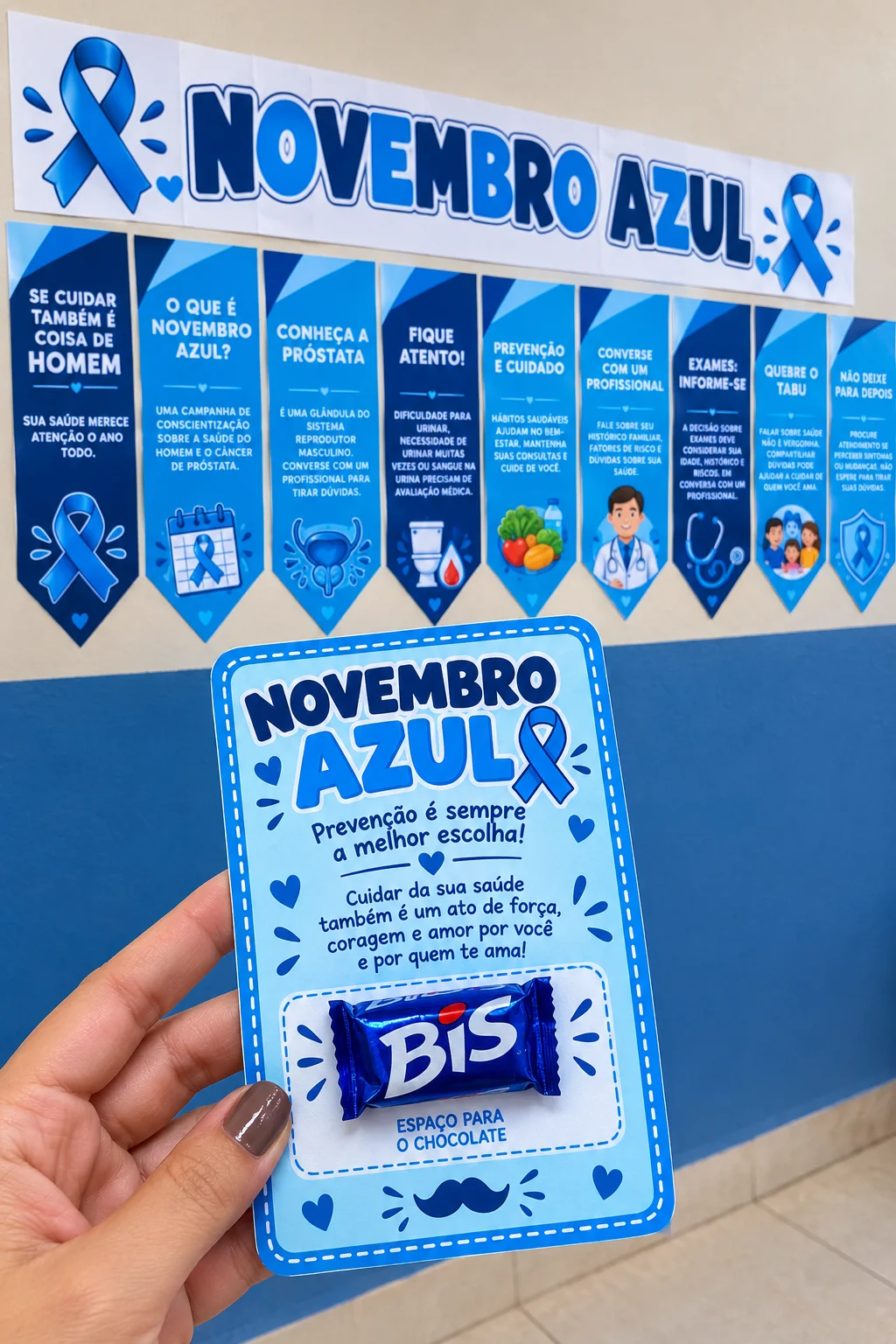 Painel Novembro Azul + Lembrancinha (CARTÃO) — amostra 3: Painel Novembro Azul em 25 folhas A4, com orientações sobre a…