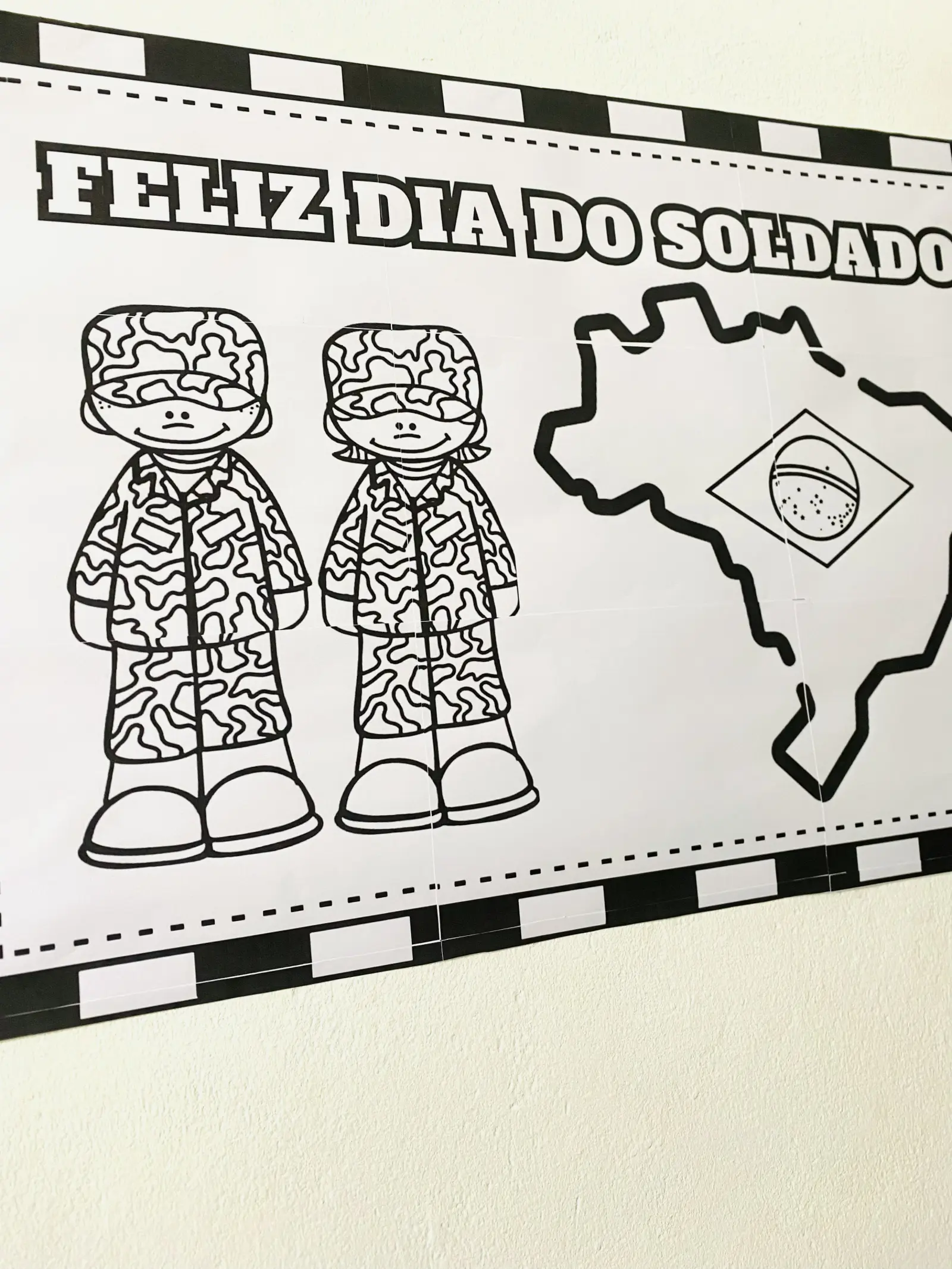 Painel para Pintura Coletiva — Dia do Soldado — amostra 3: Uma proposta especial para trabalhar o Dia do Soldado de forma…