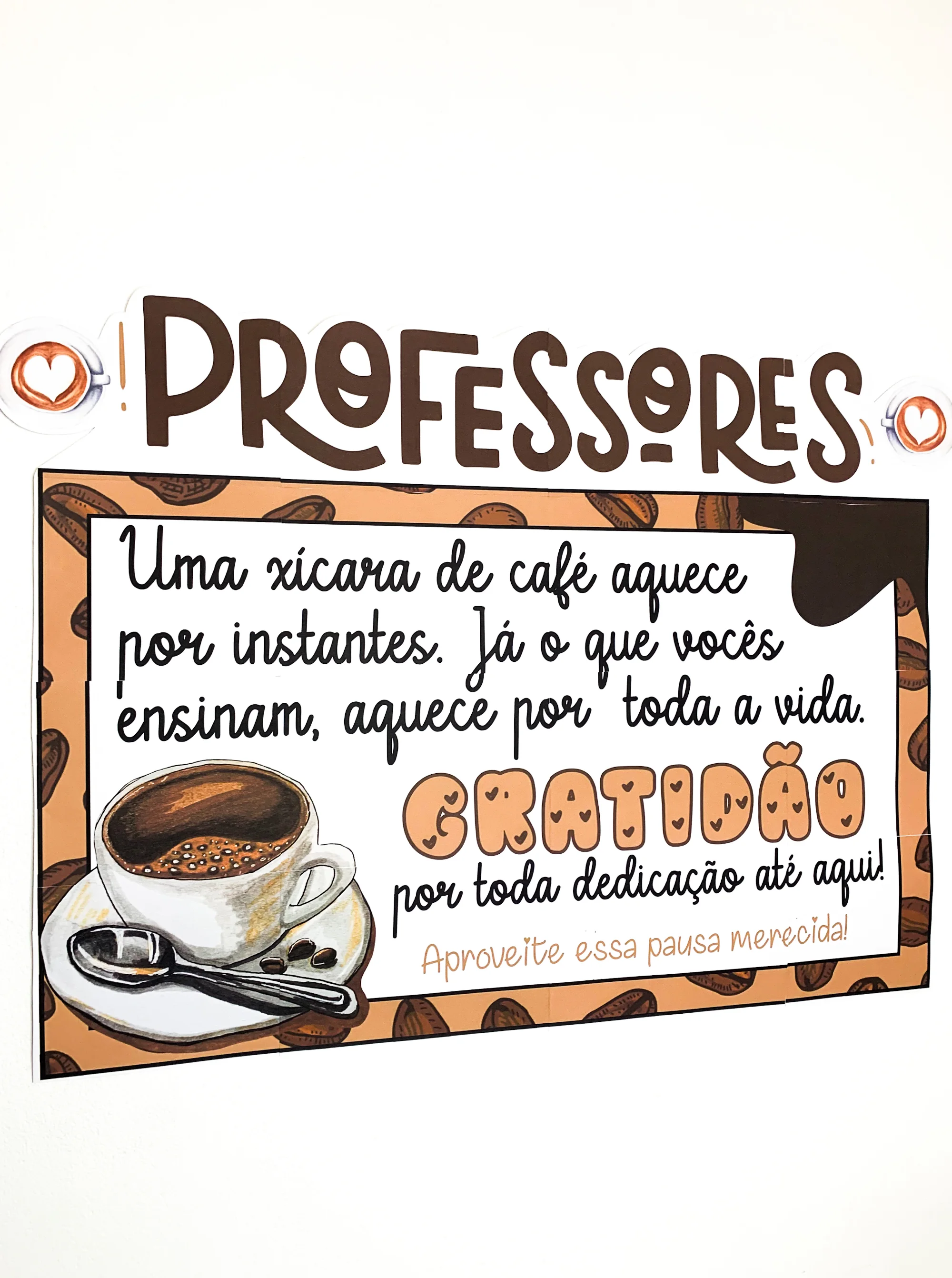 Painel para Professores – Mural de Reconhecimento e Acolhimento — amostra 3: Ideal para criar um ambiente acolhedor na sala…
