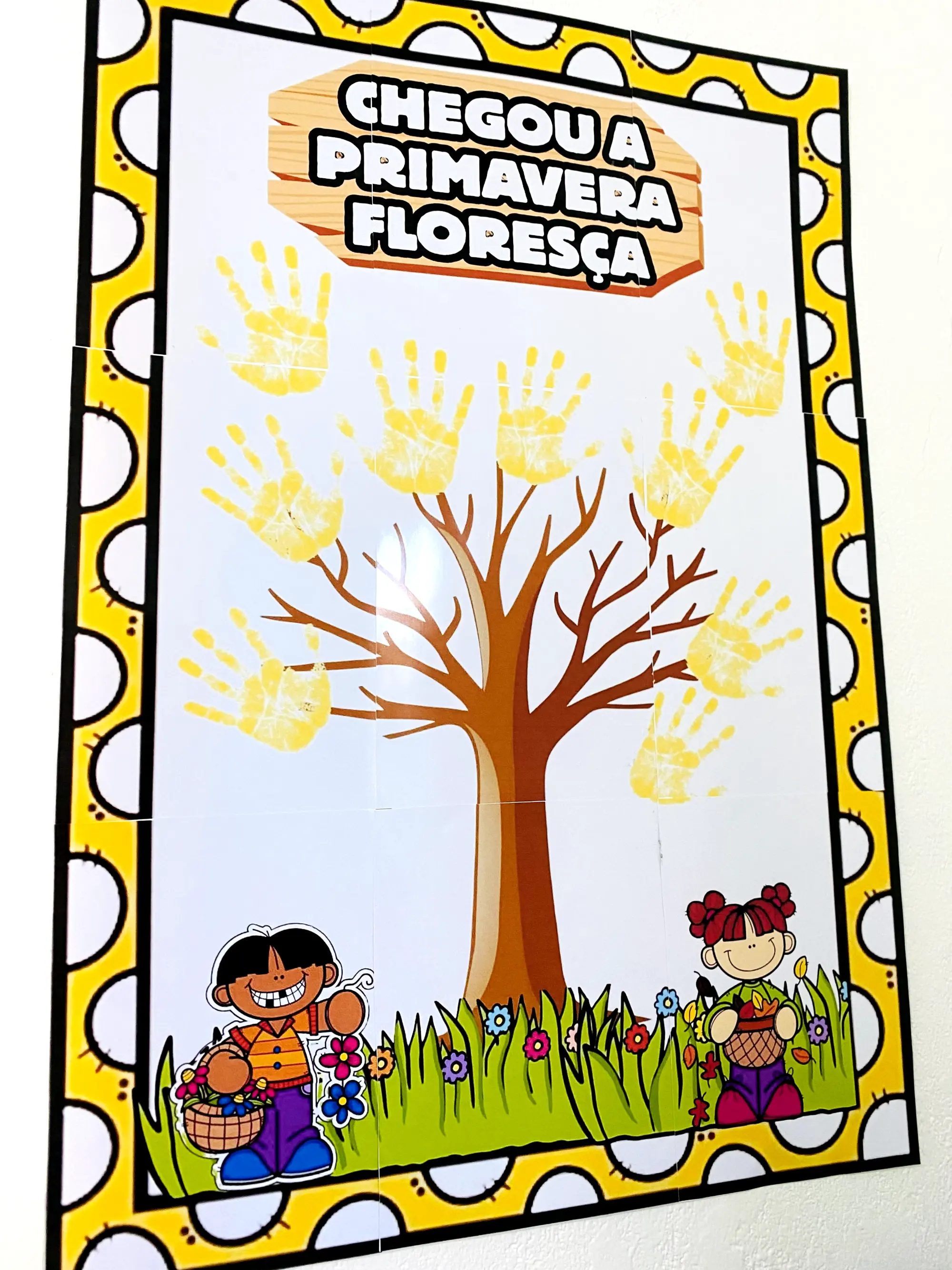 Painel Primavera: Decoração Colorida com Flores, Cores e Alegria — amostra 2: Painel decorativo e interativo de Primavera