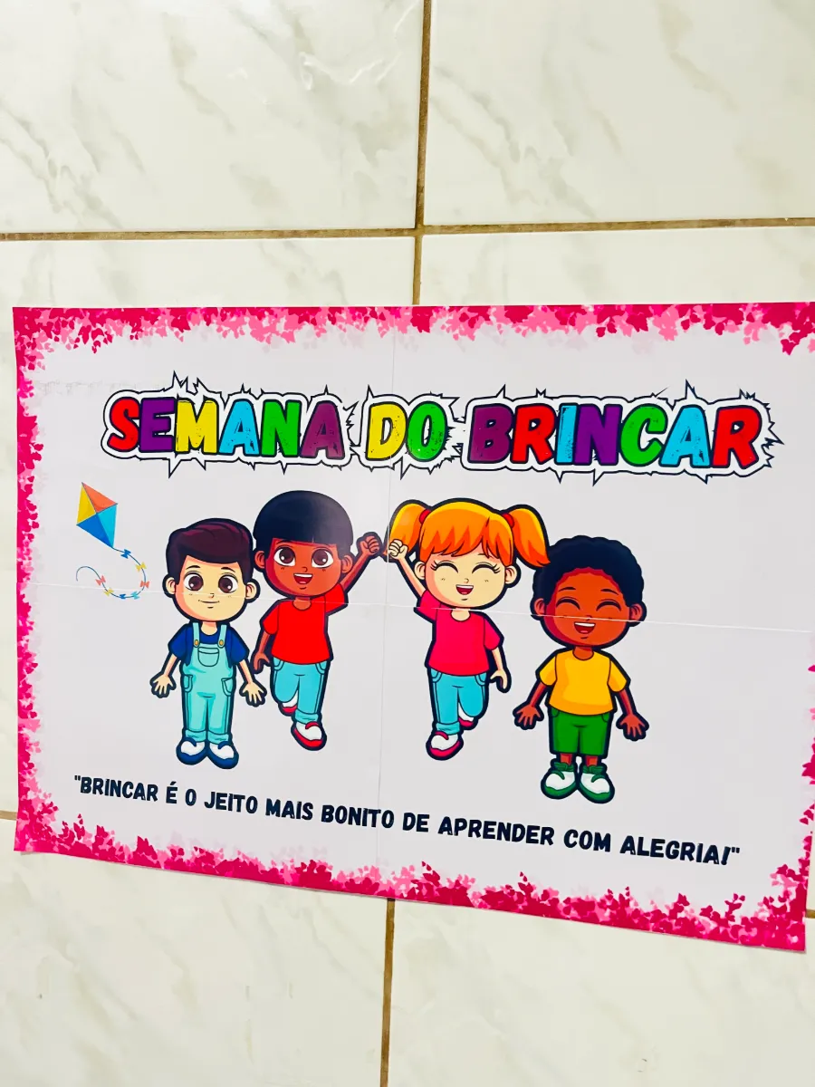 Painel Semana do Brincar-Ensino infantil — amostra 3: Painel Semana do Brincar com frase especial para decorar a escola e…