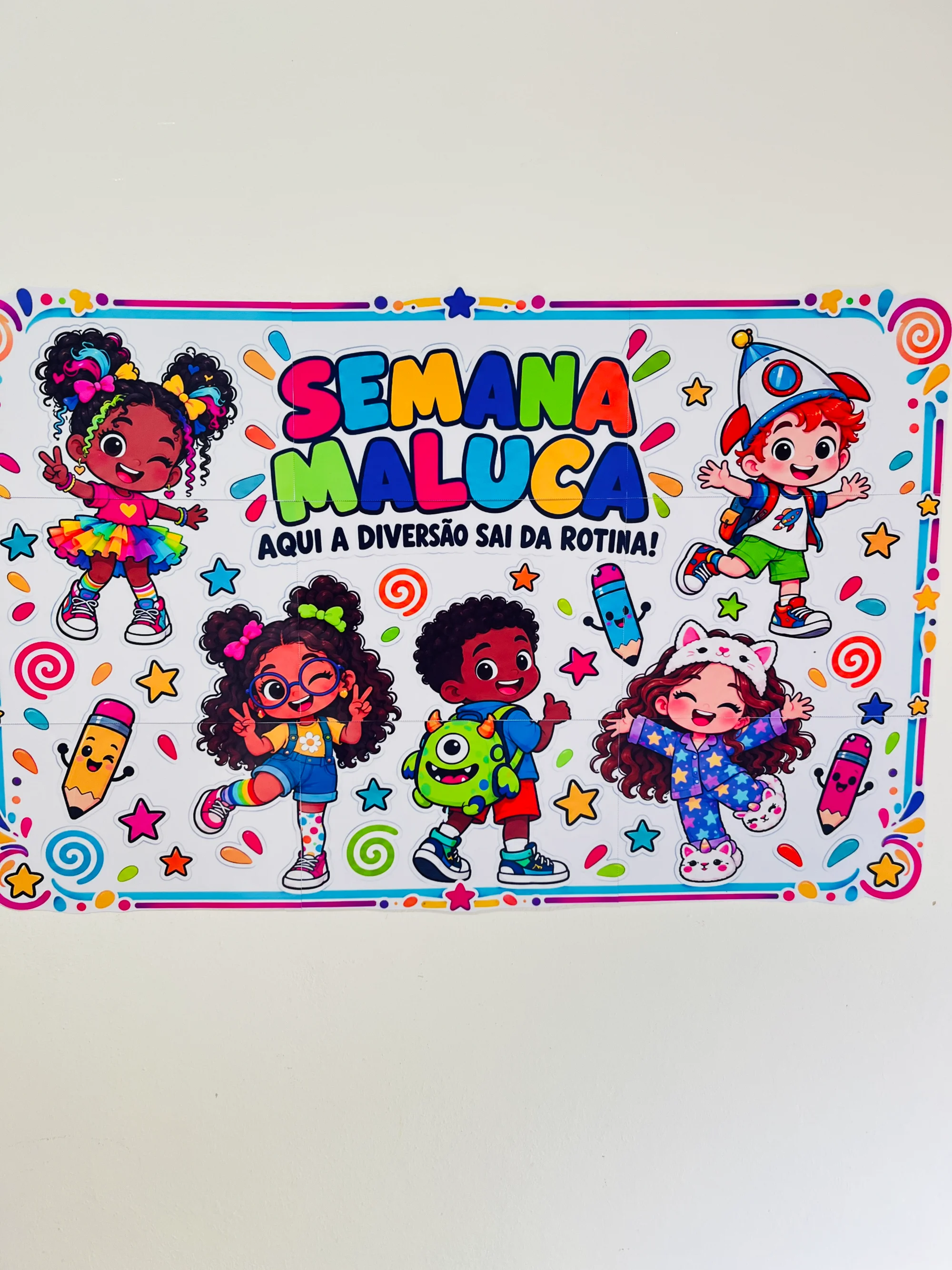 Painel Semana maluca - semana da criança — amostra 3: 🌈✨ Painel Semana Maluca — Aqui a Diversão Sai da Rotina