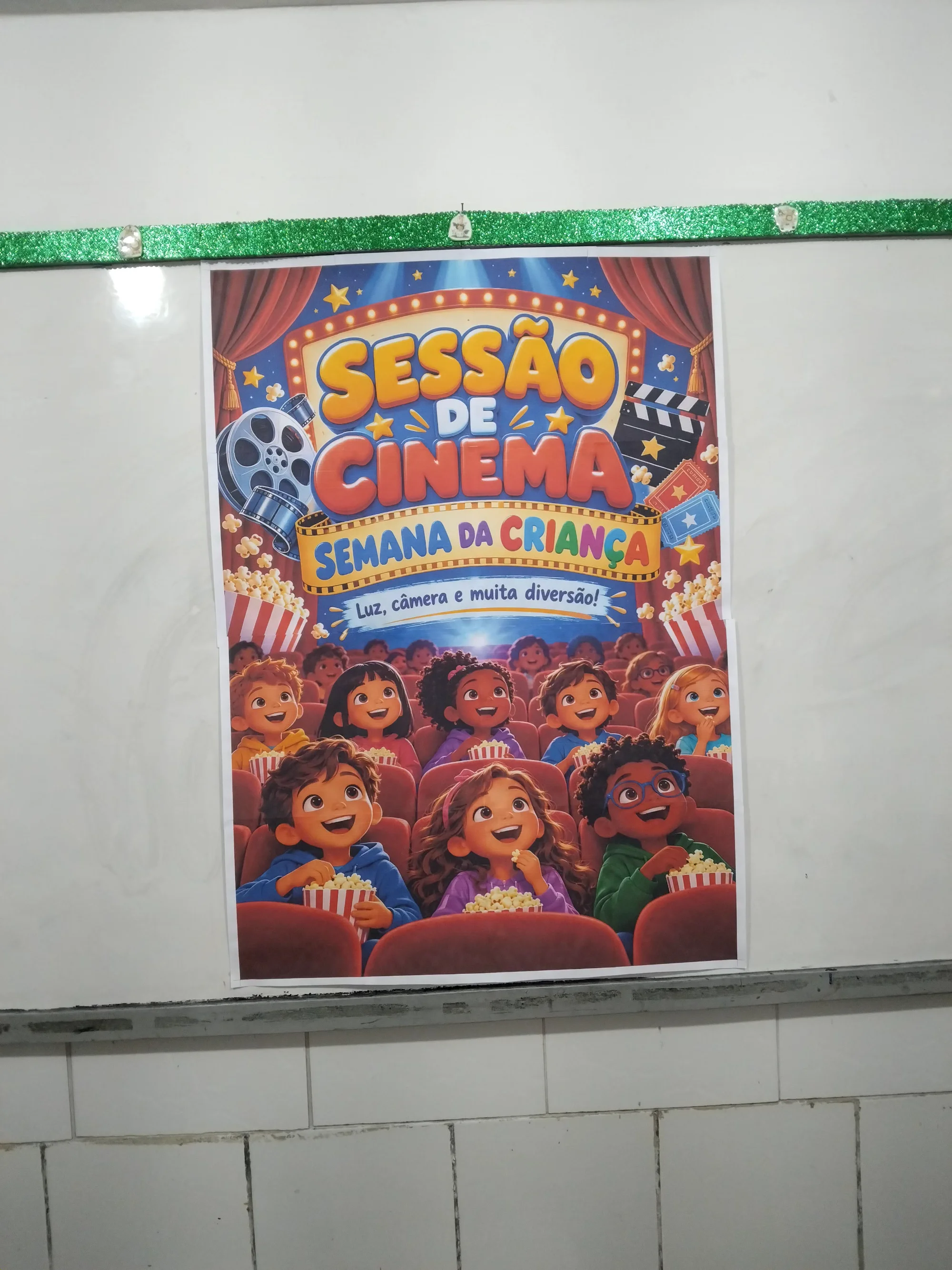 Painel Sessão de Cinema – Semana da Criança – 16 Folhas A4 — amostra 3: 🍿🎬 Decore a sessão de cinema da Semana da Criança…