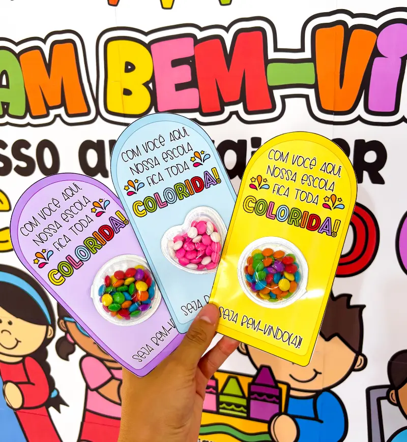 Painel Volta às Aulas Colorido em PDF para Imprimir — amostra 2: O que vem no material
