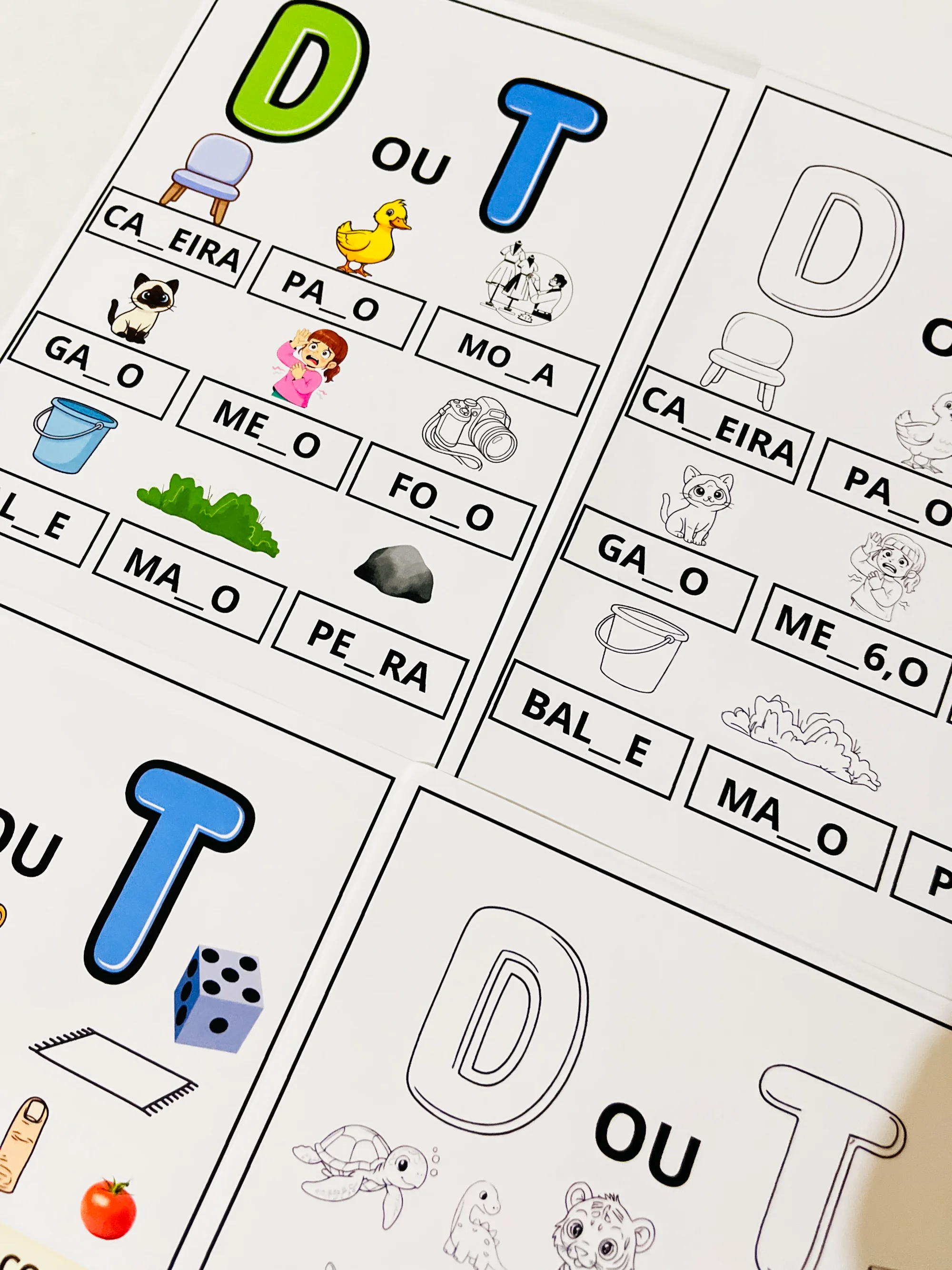 Palavras com D ou T- ALFABETIZAÇÃO ORTOGRAFIA — amostra 2: Este recurso pedagógico foi criado para ajudar os alunos a…