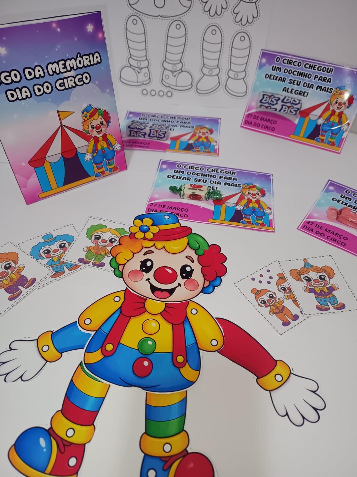Palhacinho articulado: dia do circo – Material Pedagógico — amostra 1: O que vem no material